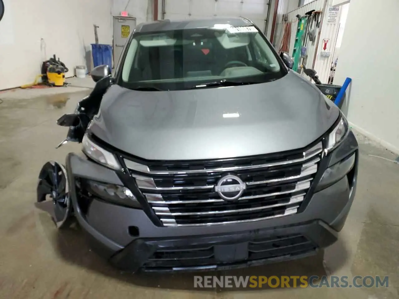 5 Photograph of a damaged car 5N1BT3BA6RC730638 NISSAN ROGUE 2024