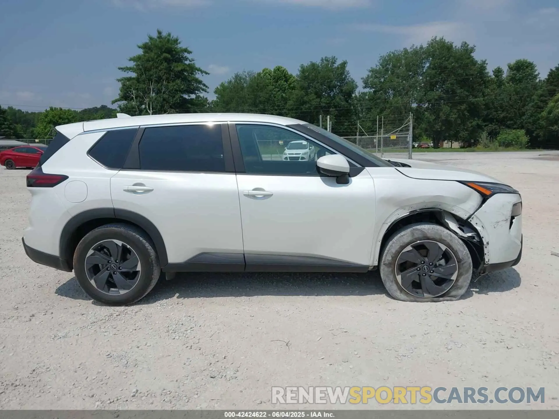 13 Photograph of a damaged car 5N1BT3BA6RC753014 NISSAN ROGUE 2024