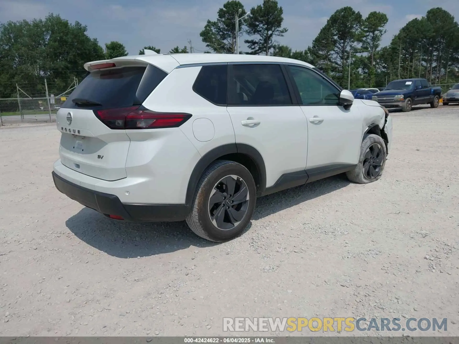 4 Photograph of a damaged car 5N1BT3BA6RC753014 NISSAN ROGUE 2024