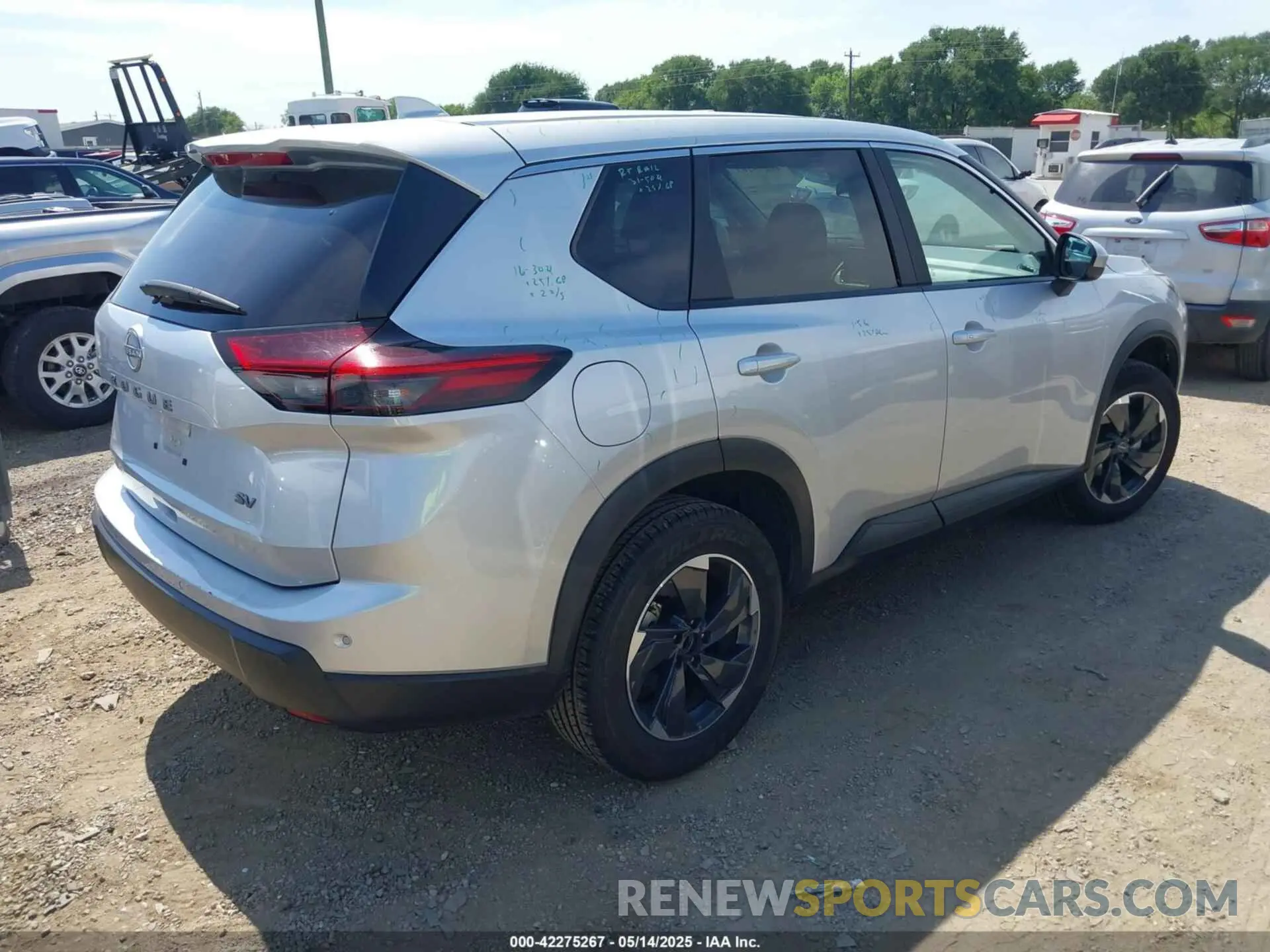 4 Photograph of a damaged car 5N1BT3BA7RC681000 NISSAN ROGUE 2024