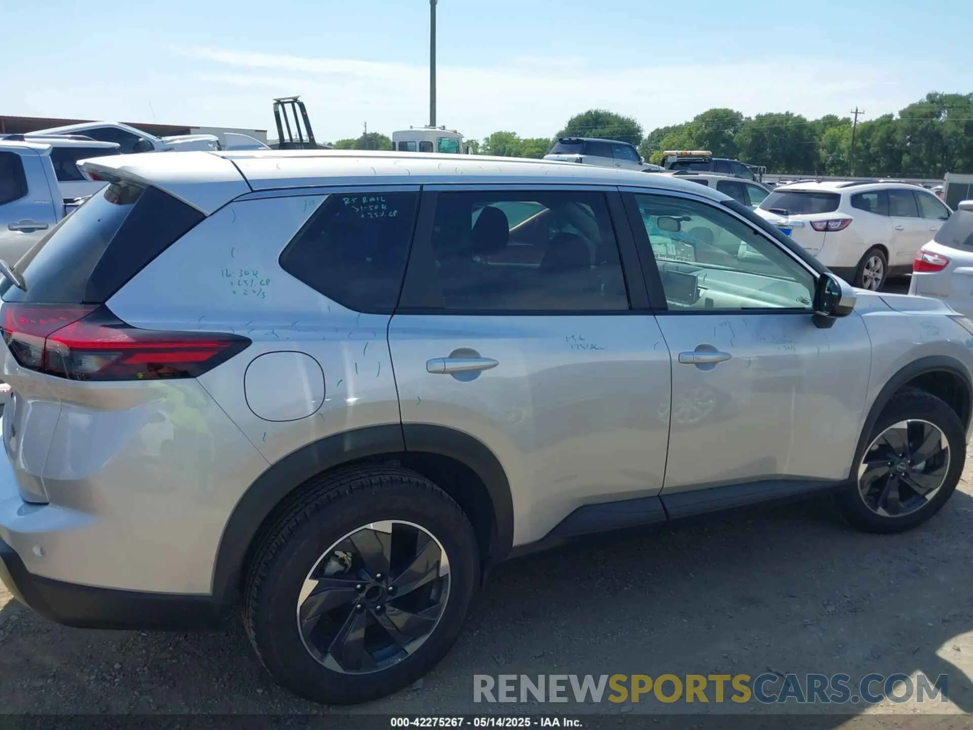 6 Photograph of a damaged car 5N1BT3BA7RC681000 NISSAN ROGUE 2024