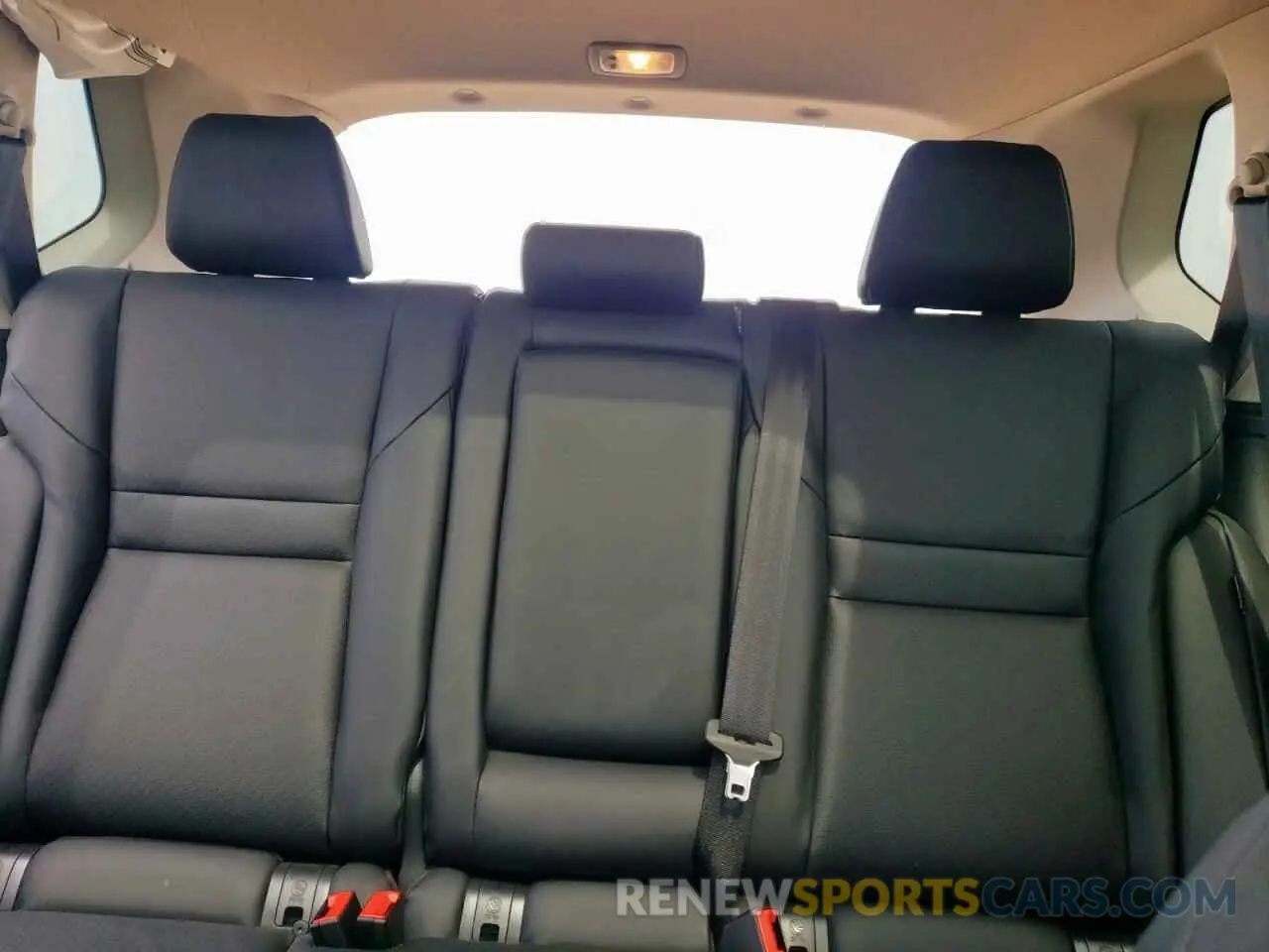 10 Photograph of a damaged car 5N1BT3BA7RC723990 NISSAN ROGUE 2024