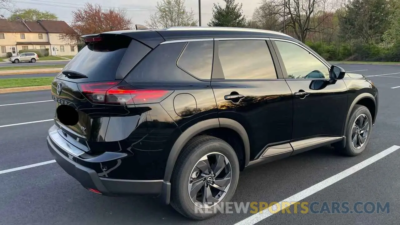 4 Photograph of a damaged car 5N1BT3BA7RC750803 NISSAN ROGUE 2024