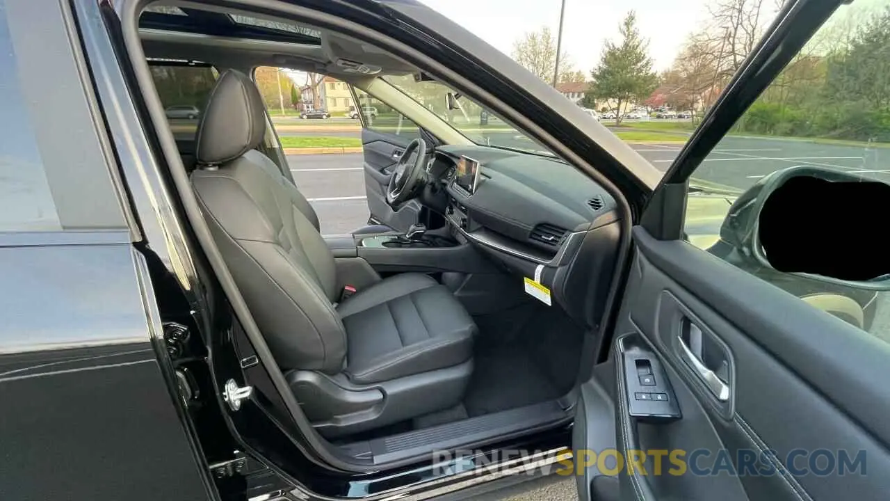 5 Photograph of a damaged car 5N1BT3BA7RC750803 NISSAN ROGUE 2024