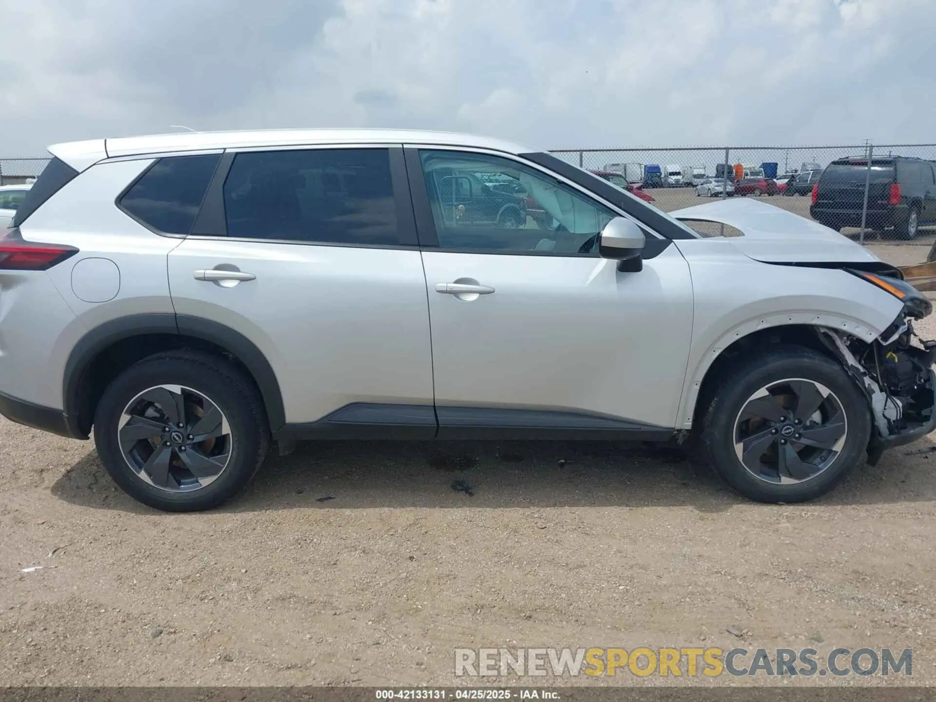 14 Photograph of a damaged car 5N1BT3BA8RC677554 NISSAN ROGUE 2024