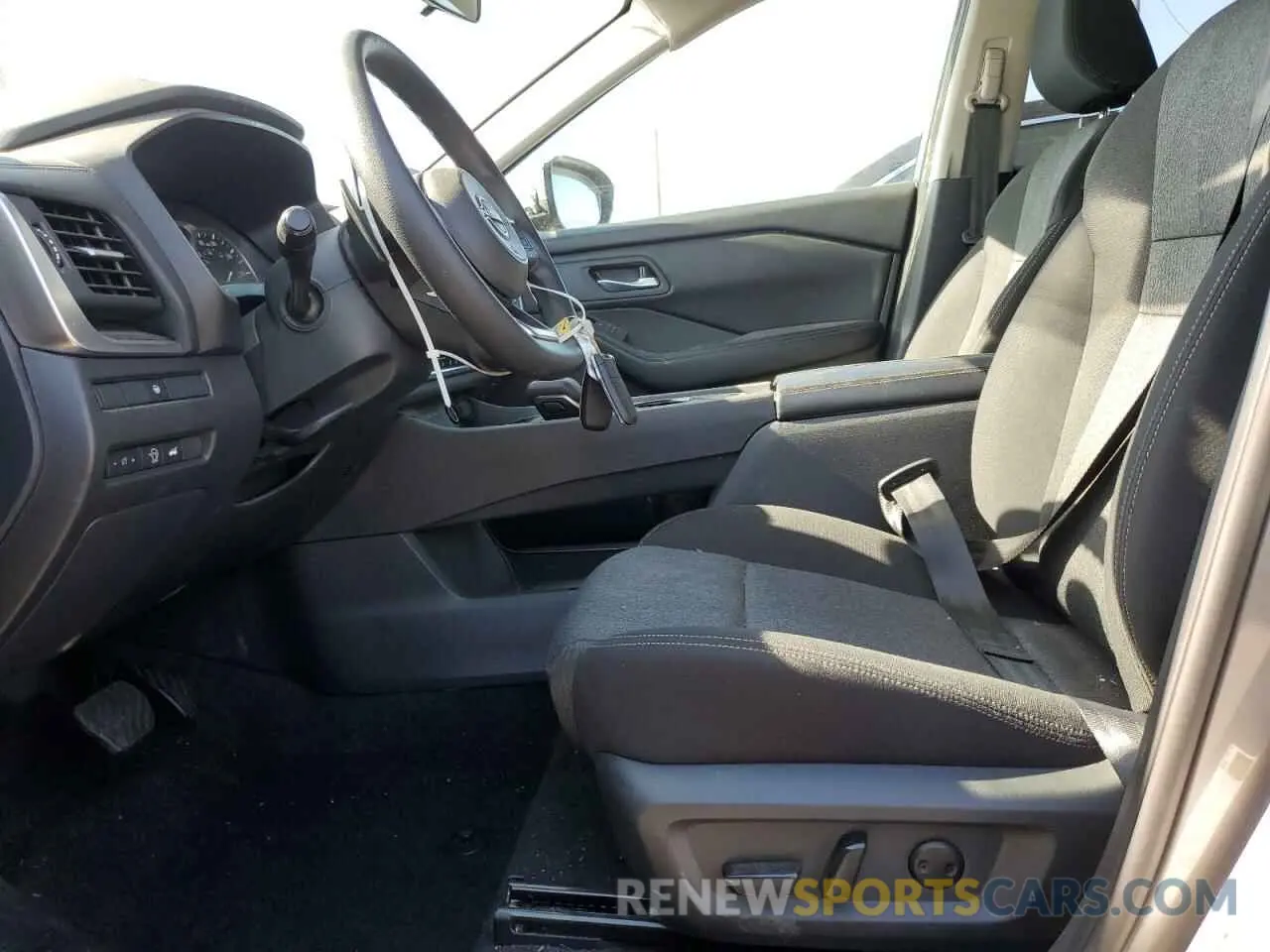 7 Photograph of a damaged car 5N1BT3BA9RC700601 NISSAN ROGUE 2024
