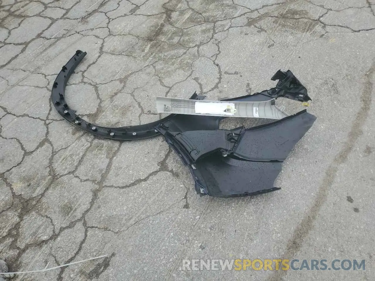 15 Photograph of a damaged car 5N1BT3BA9RC757994 NISSAN ROGUE 2024