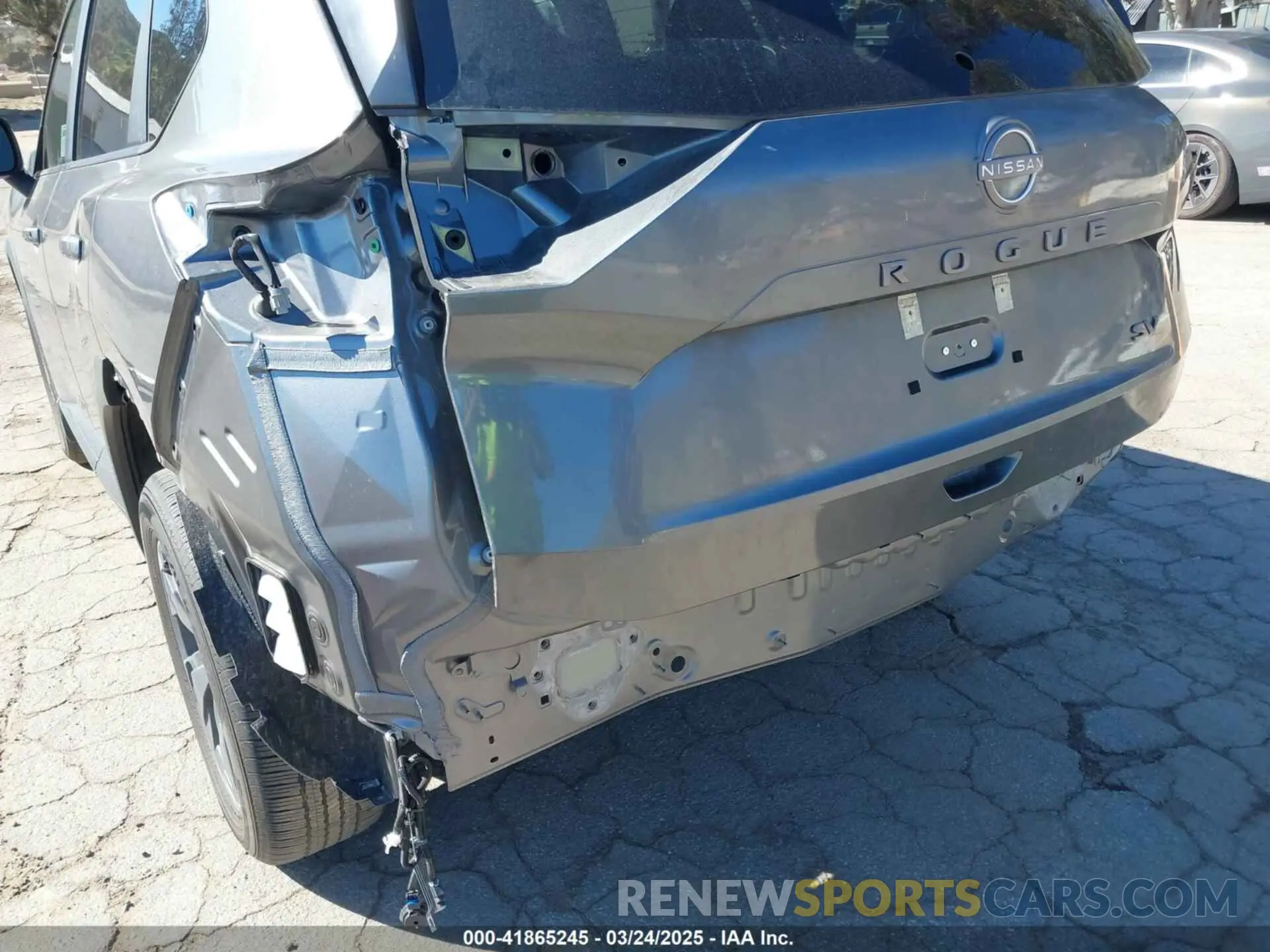 6 Photograph of a damaged car 5N1BT3BAXRC734515 NISSAN ROGUE 2024