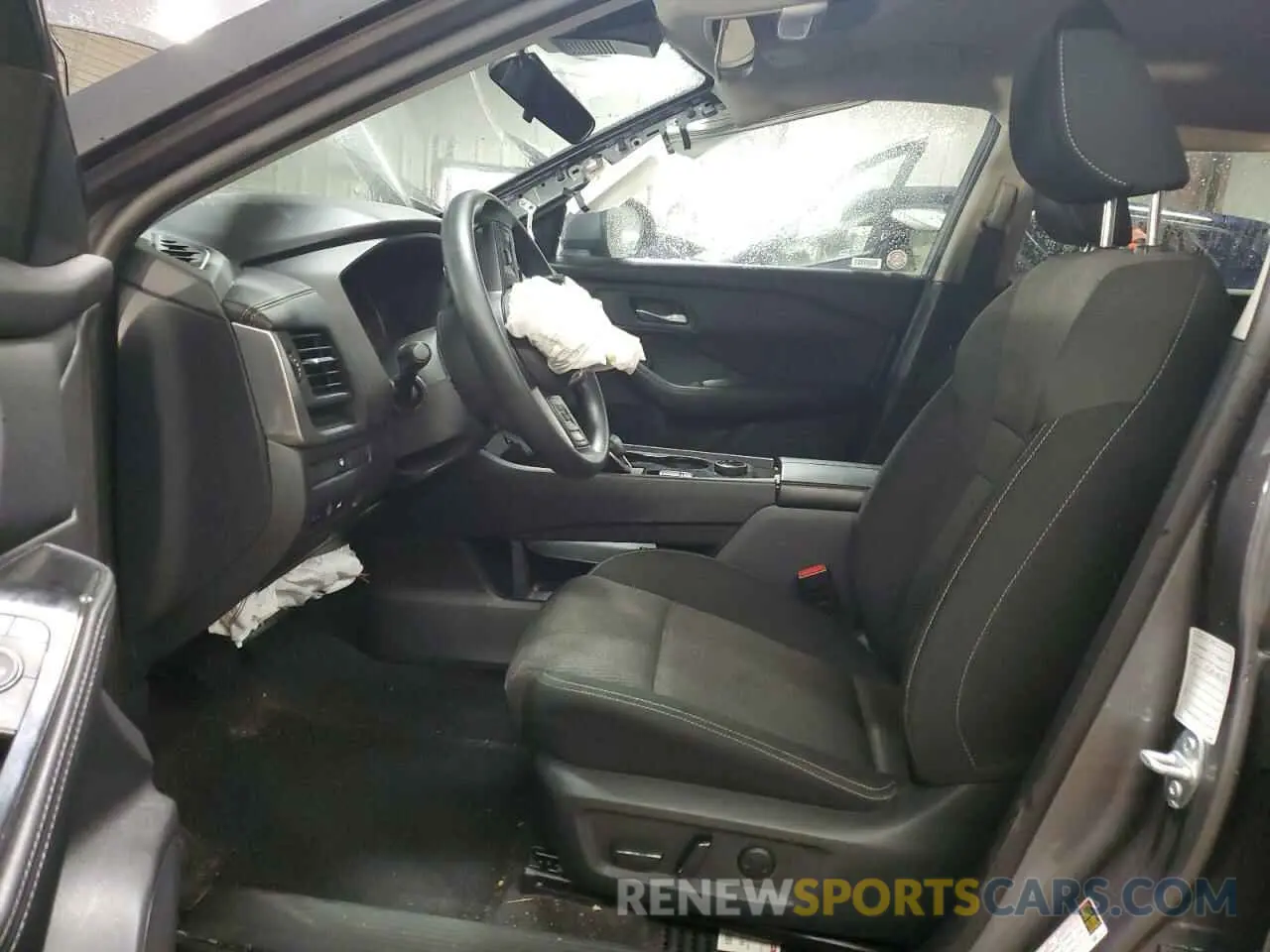 7 Photograph of a damaged car 5N1BT3BB1RC698089 NISSAN ROGUE 2024
