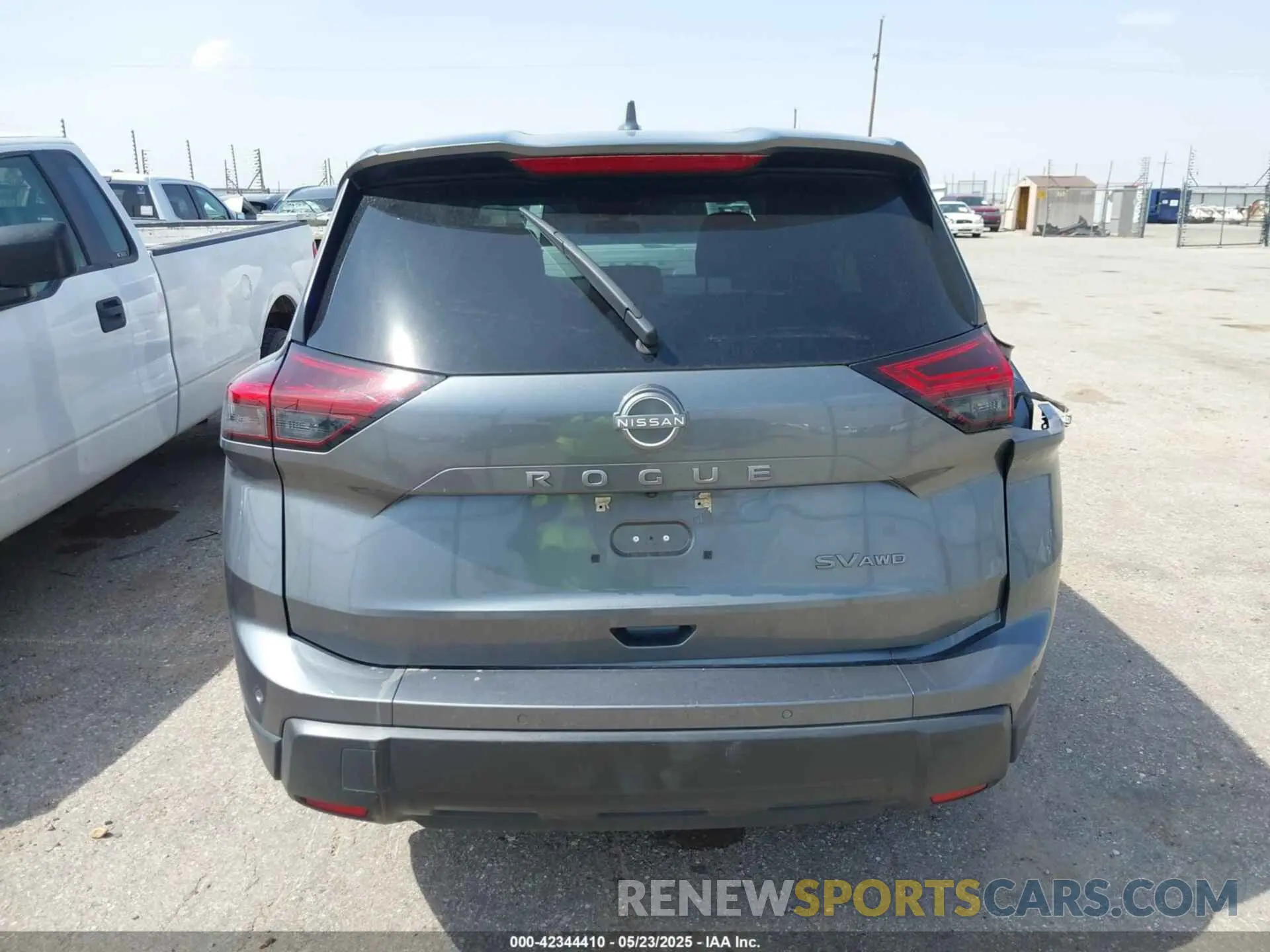 16 Photograph of a damaged car 5N1BT3BB1RC708927 NISSAN ROGUE 2024