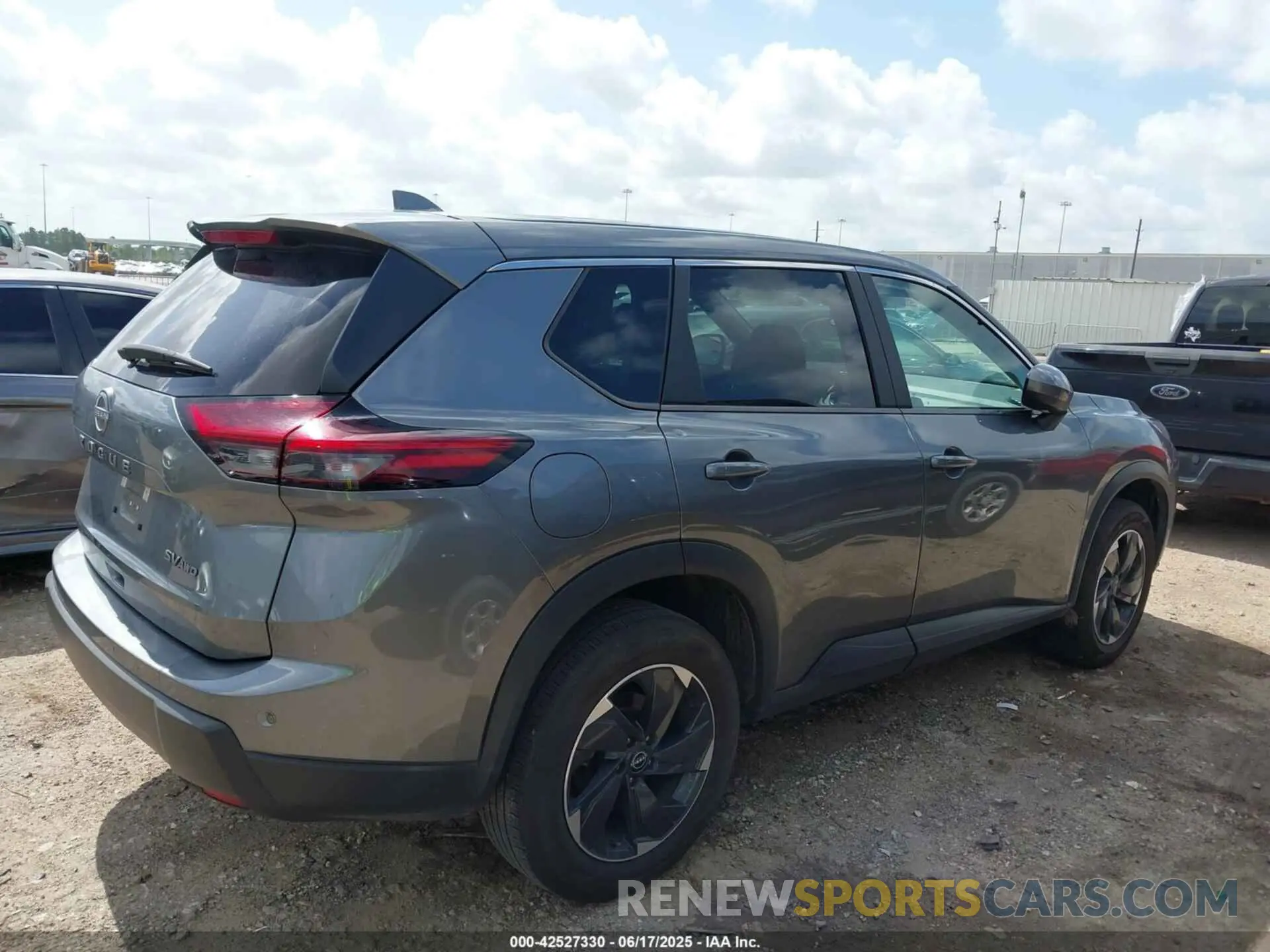 13 Photograph of a damaged car 5N1BT3BB1RC721872 NISSAN ROGUE 2024
