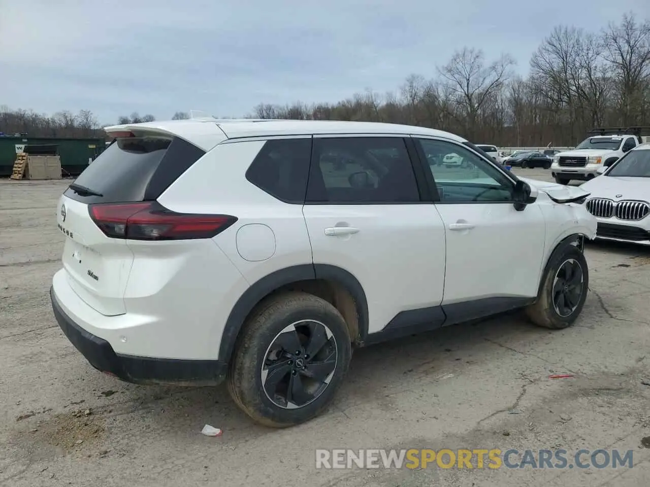 3 Photograph of a damaged car 5N1BT3BB1RC733603 NISSAN ROGUE 2024