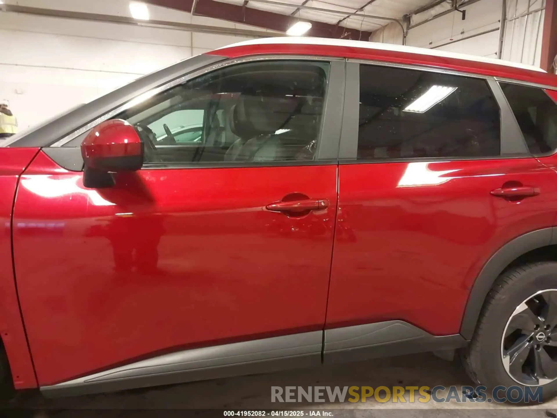 15 Photograph of a damaged car 5N1BT3BB1RC756234 NISSAN ROGUE 2024