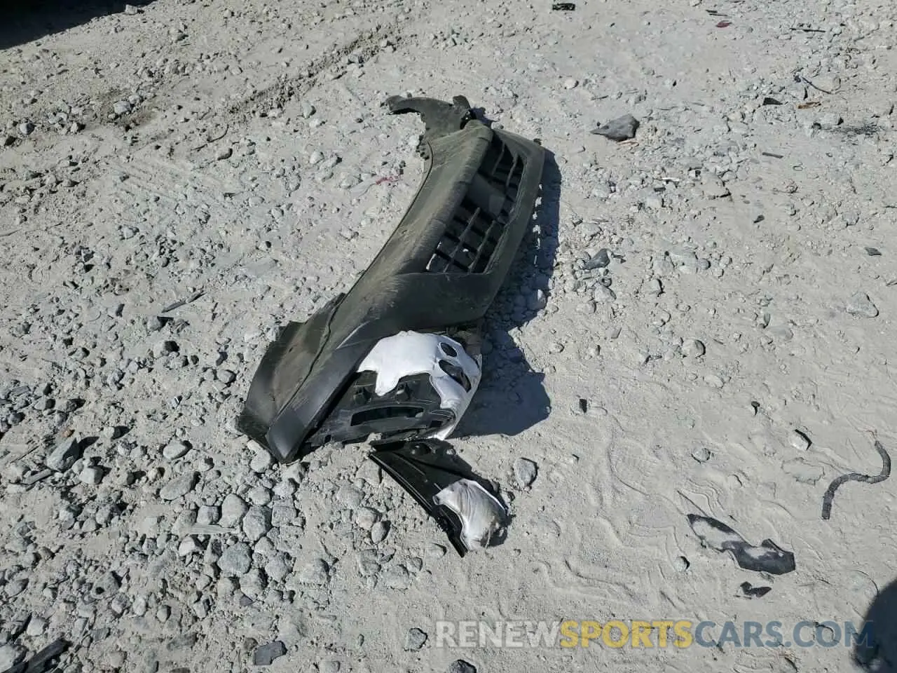 13 Photograph of a damaged car 5N1BT3BB3RC682105 NISSAN ROGUE 2024