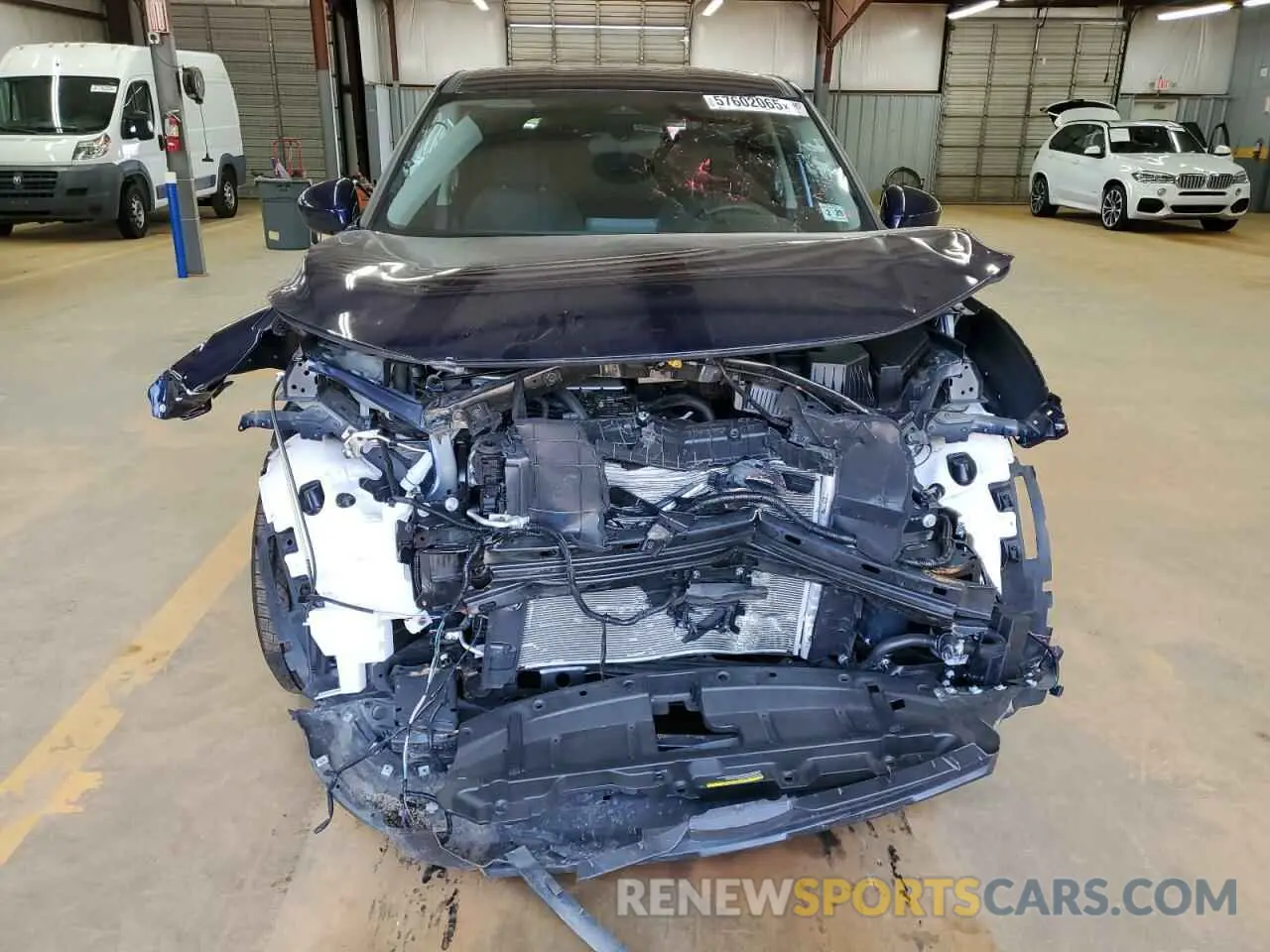 5 Photograph of a damaged car 5N1BT3BB3RC692293 NISSAN ROGUE 2024