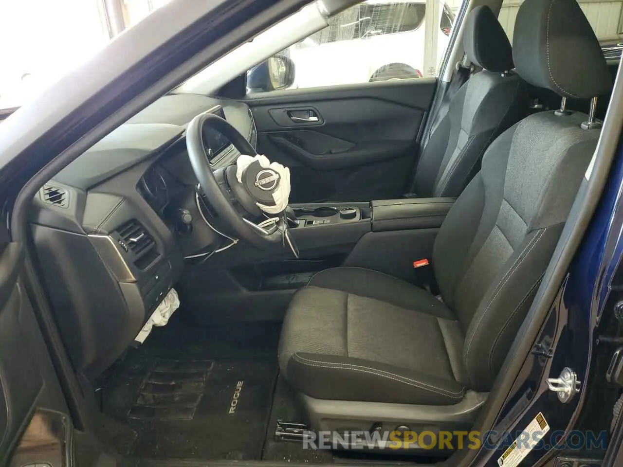 7 Photograph of a damaged car 5N1BT3BB3RC692293 NISSAN ROGUE 2024