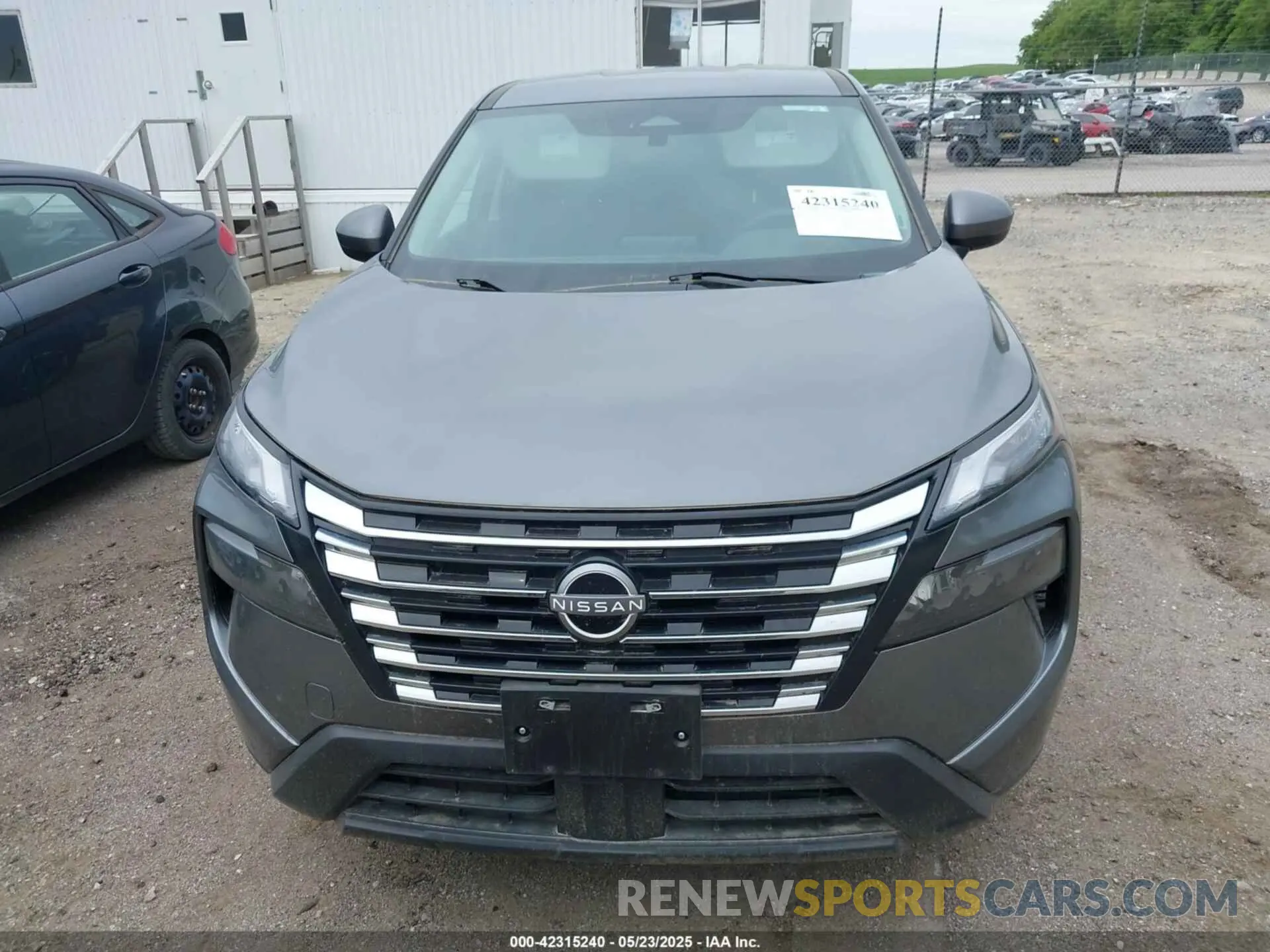 13 Photograph of a damaged car 5N1BT3BB3RC695923 NISSAN ROGUE 2024