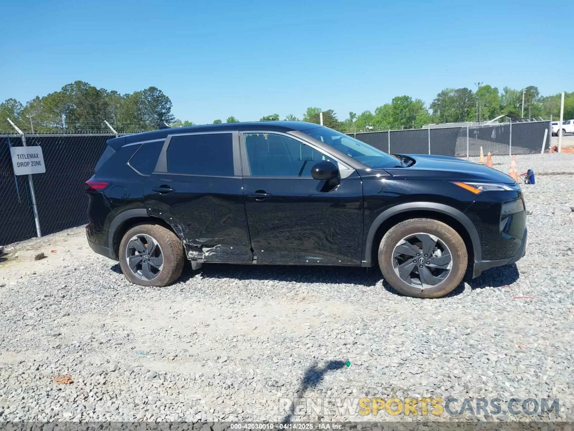 13 Photograph of a damaged car 5N1BT3BB3RC707679 NISSAN ROGUE 2024