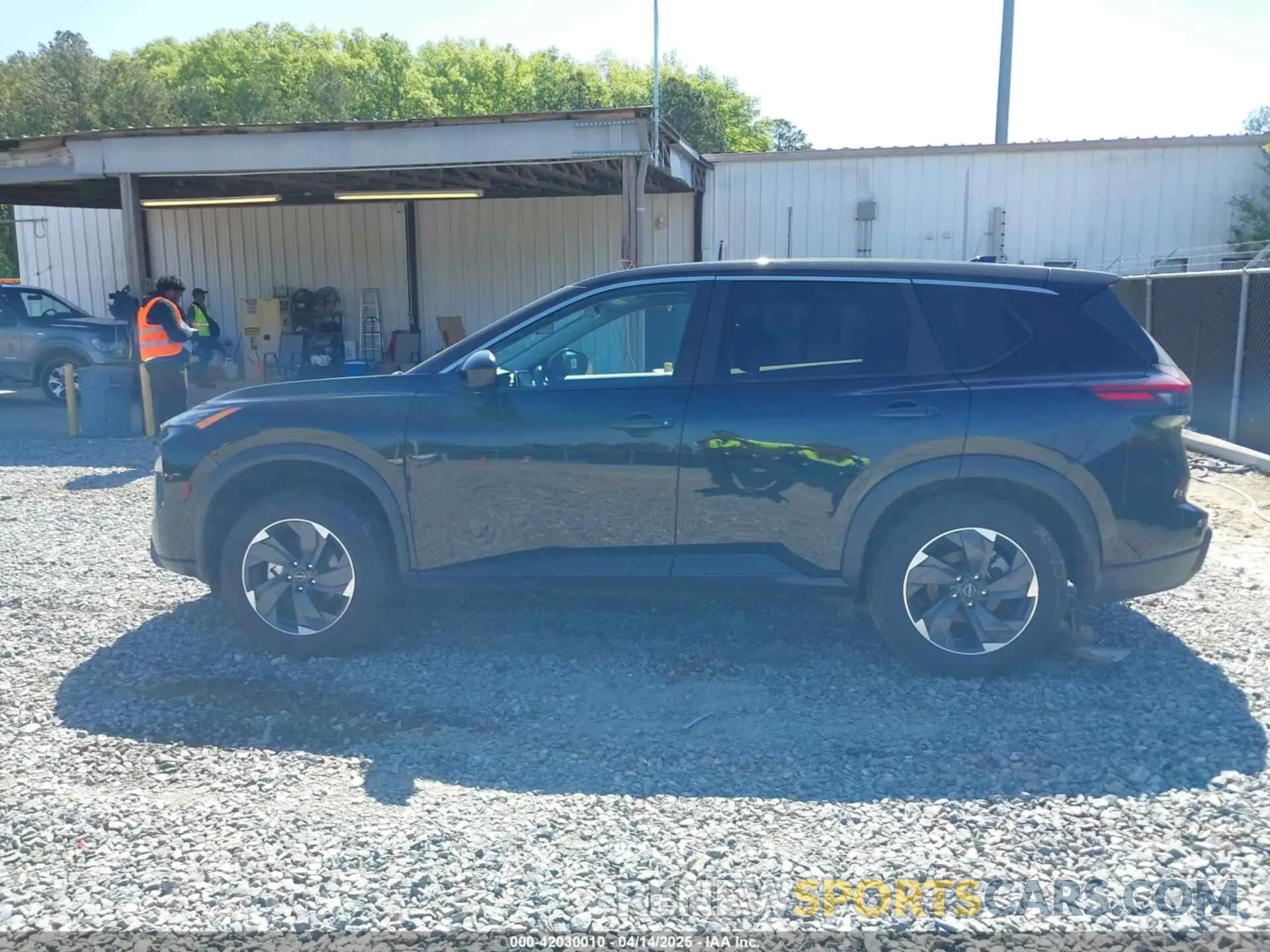 14 Photograph of a damaged car 5N1BT3BB3RC707679 NISSAN ROGUE 2024