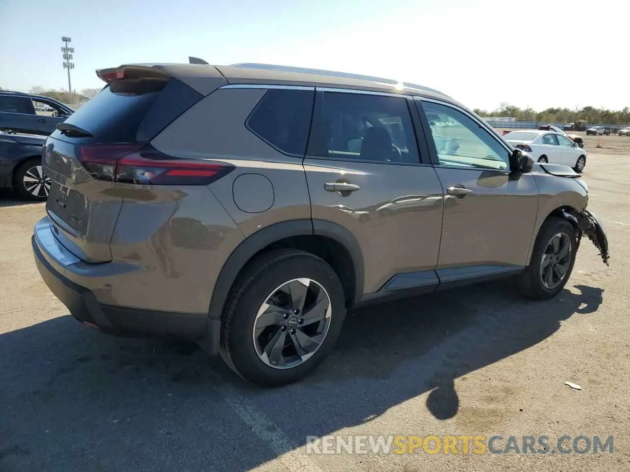 3 Photograph of a damaged car 5N1BT3BB5RC747486 NISSAN ROGUE 2024
