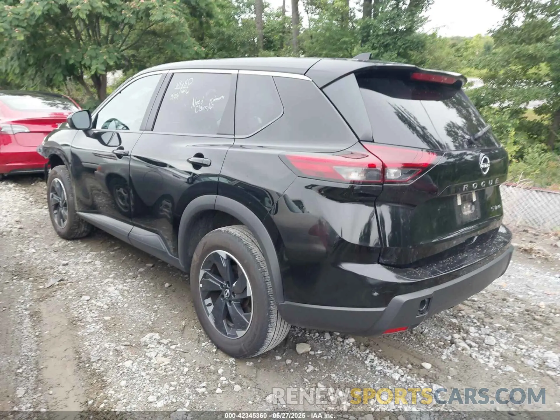 3 Photograph of a damaged car 5N1BT3BB7RC693317 NISSAN ROGUE 2024