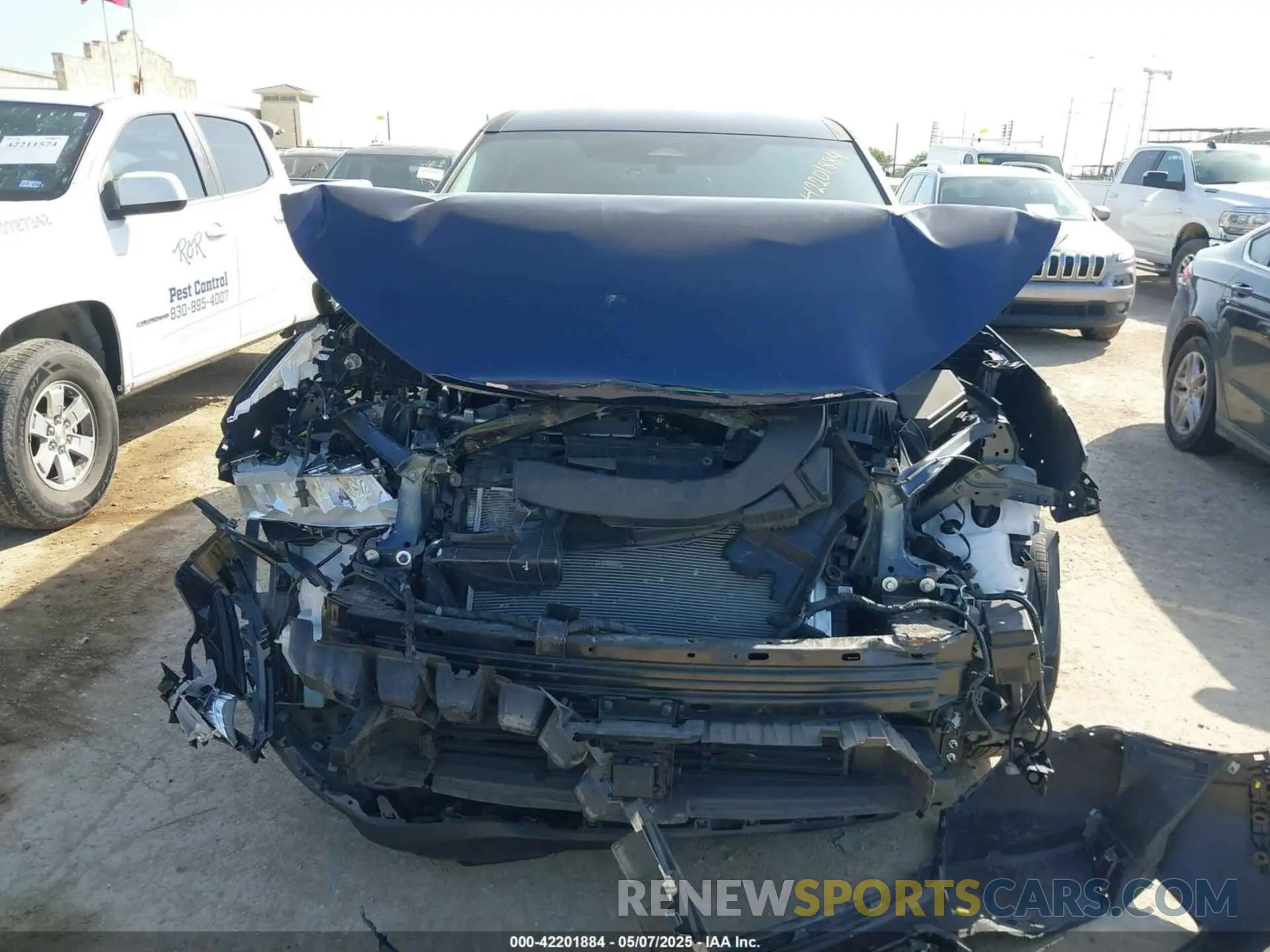 13 Photograph of a damaged car 5N1BT3BB8RC690538 NISSAN ROGUE 2024