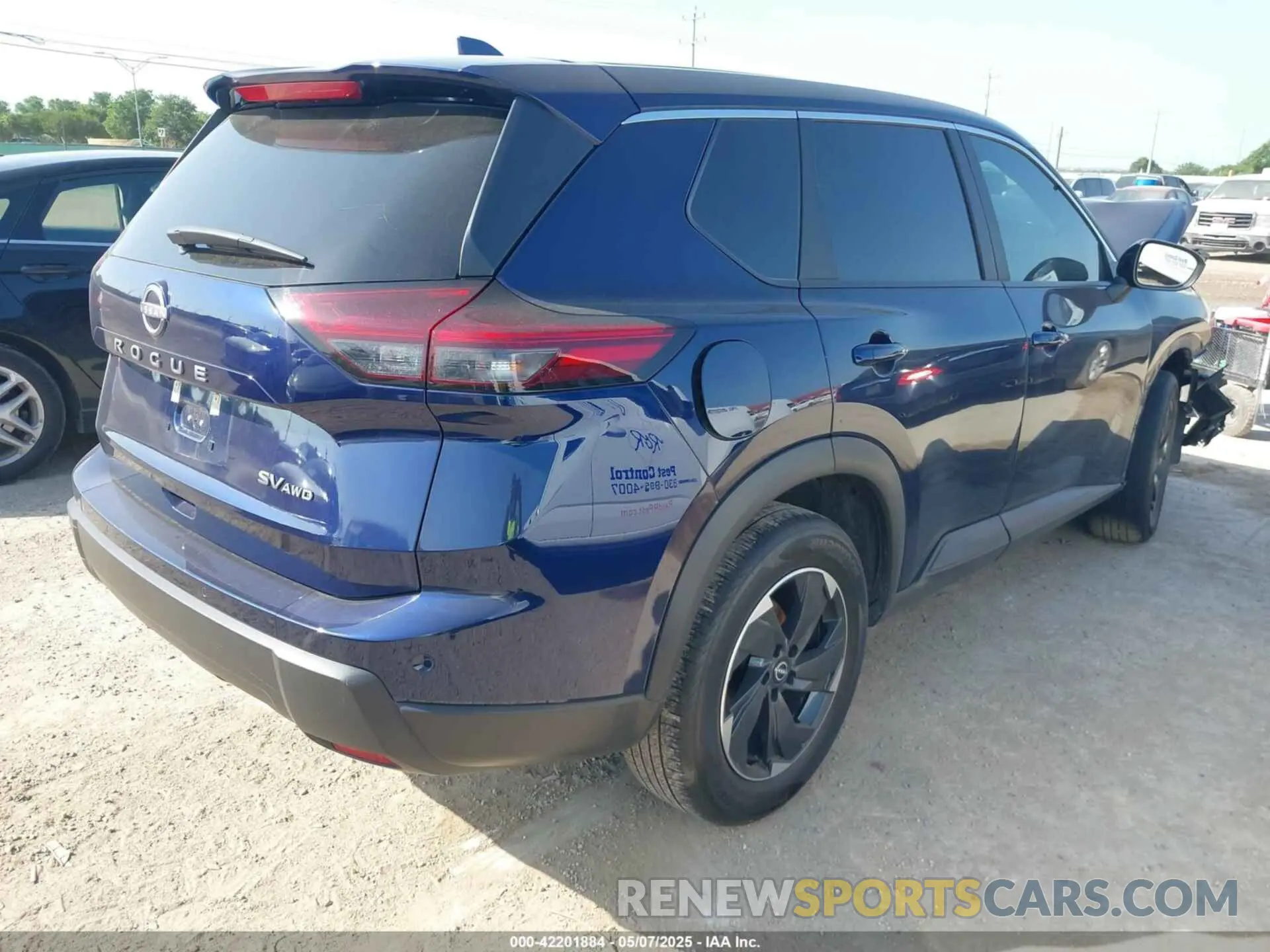 4 Photograph of a damaged car 5N1BT3BB8RC690538 NISSAN ROGUE 2024