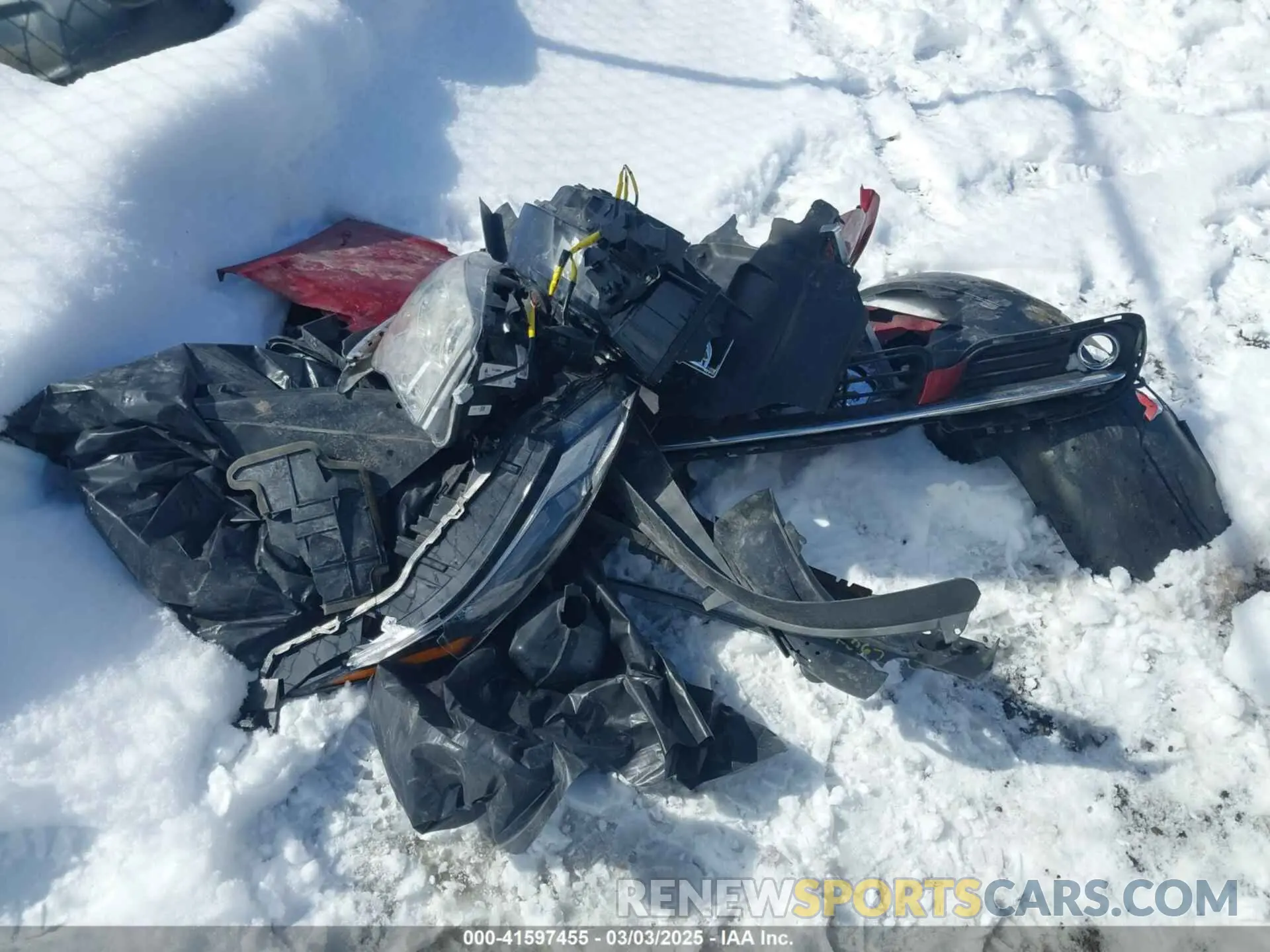 11 Photograph of a damaged car 5N1BT3BB8RC690765 NISSAN ROGUE 2024