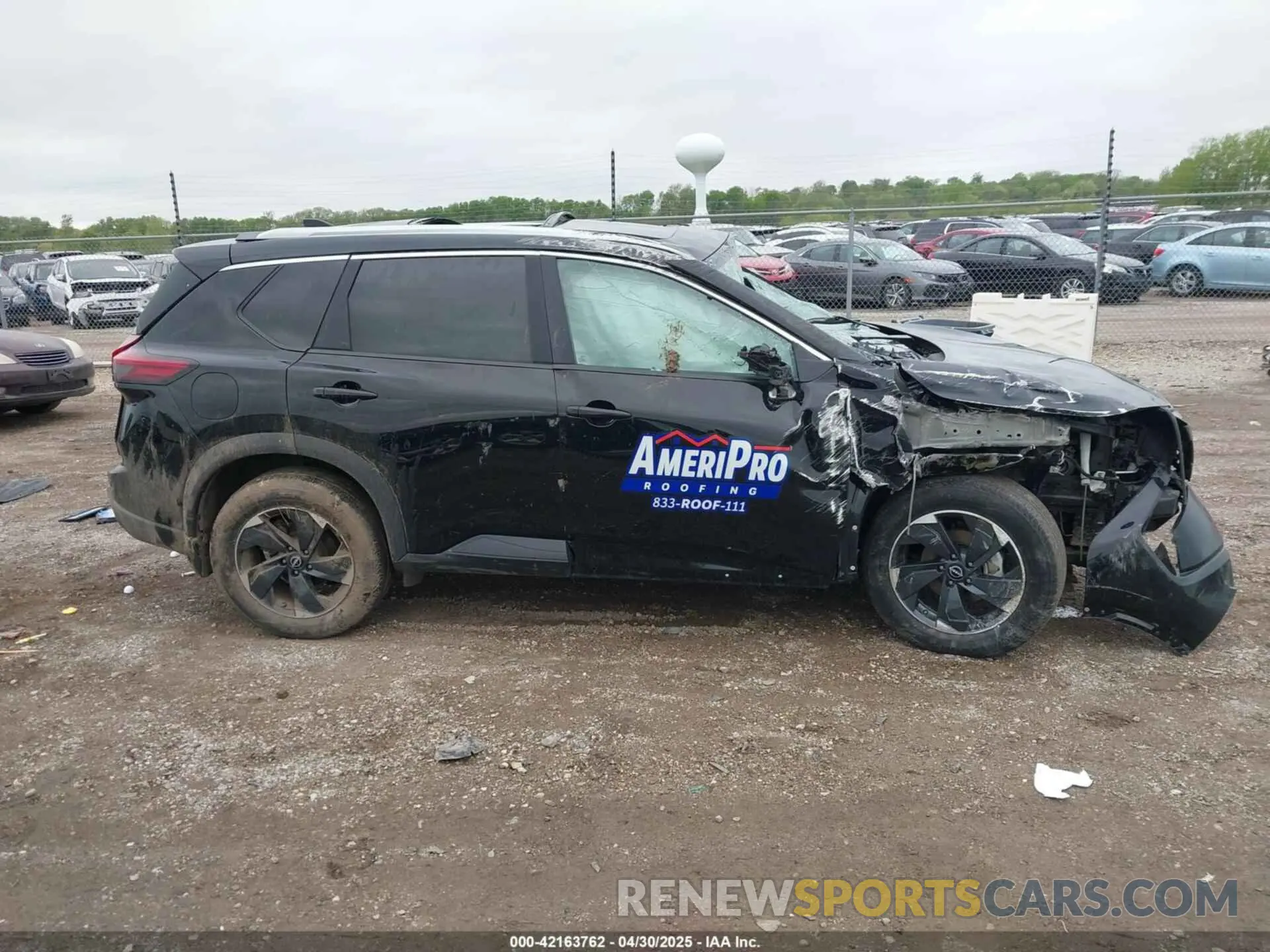 14 Photograph of a damaged car 5N1BT3BB9RC738547 NISSAN ROGUE 2024