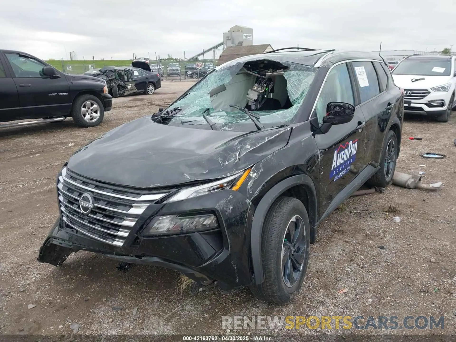2 Photograph of a damaged car 5N1BT3BB9RC738547 NISSAN ROGUE 2024