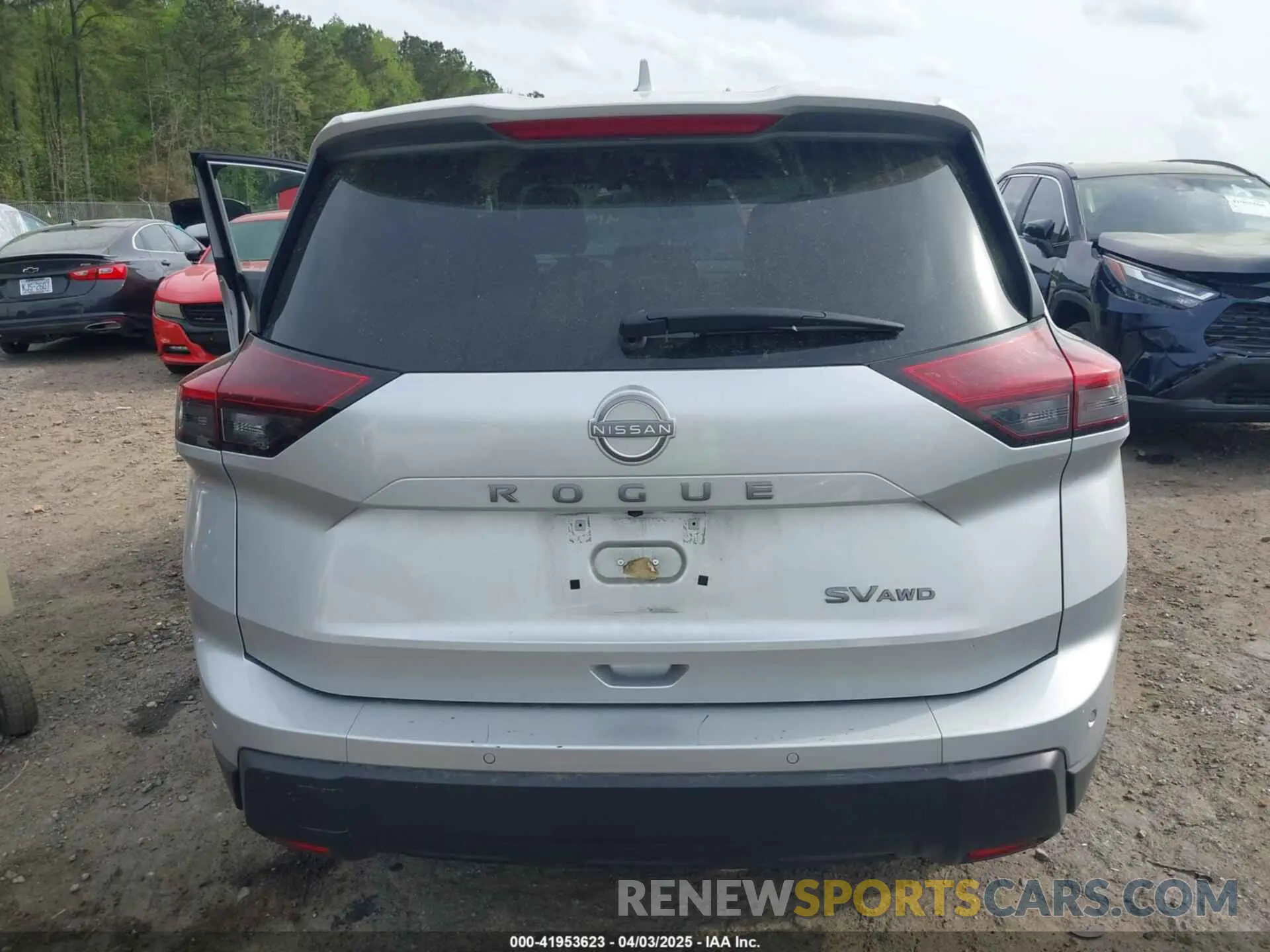 16 Photograph of a damaged car 5N1BT3BBXRC703337 NISSAN ROGUE 2024