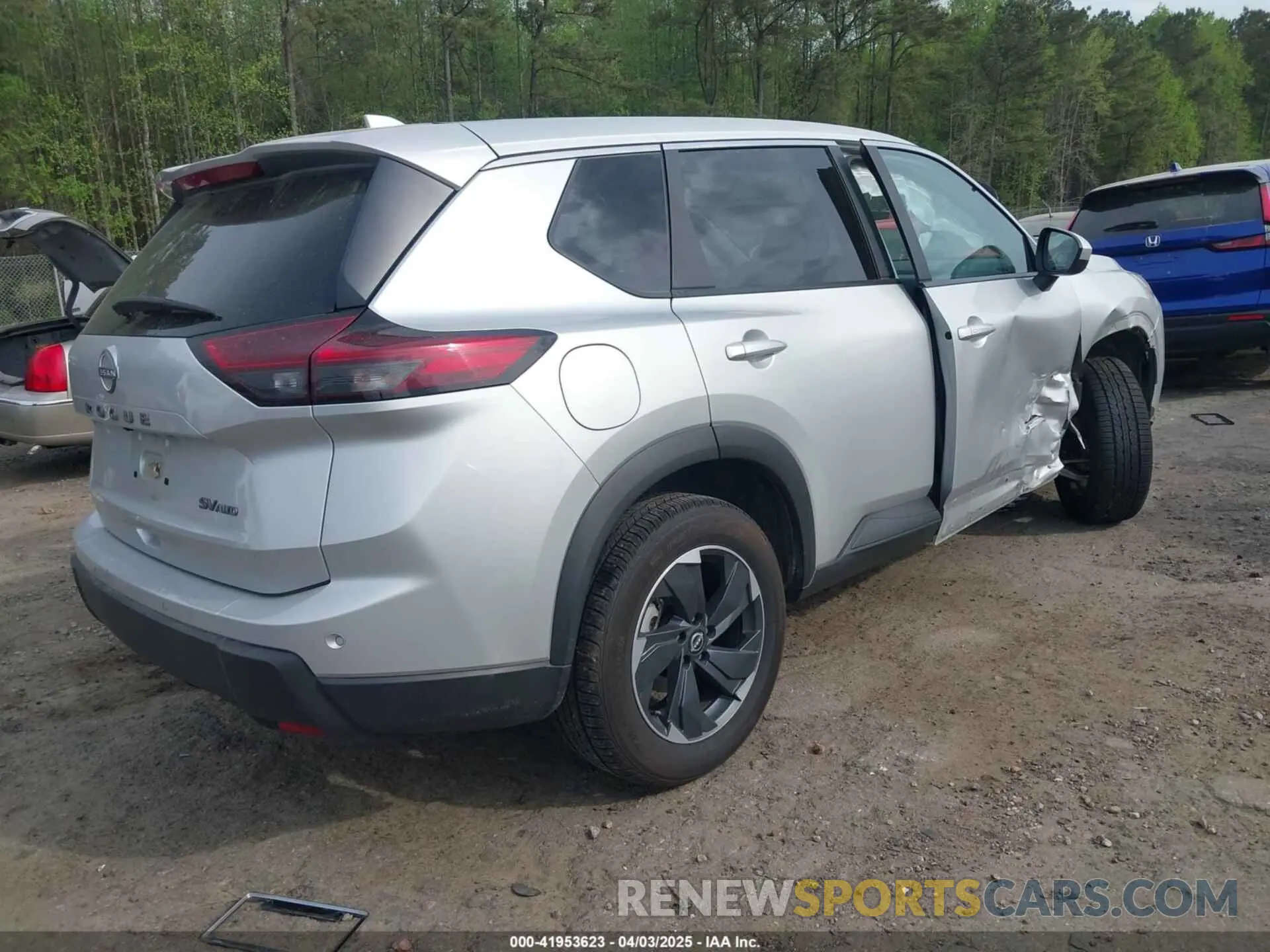 4 Photograph of a damaged car 5N1BT3BBXRC703337 NISSAN ROGUE 2024