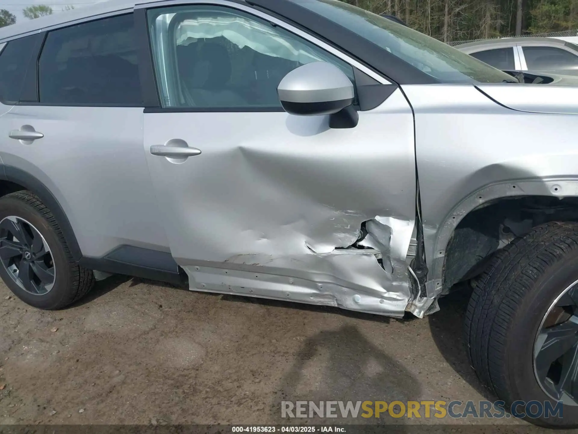 6 Photograph of a damaged car 5N1BT3BBXRC703337 NISSAN ROGUE 2024