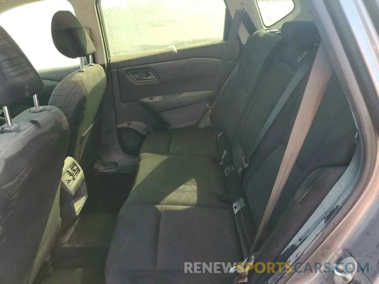 10 Photograph of a damaged car JN8BT3AB5RW421714 NISSAN ROGUE 2024