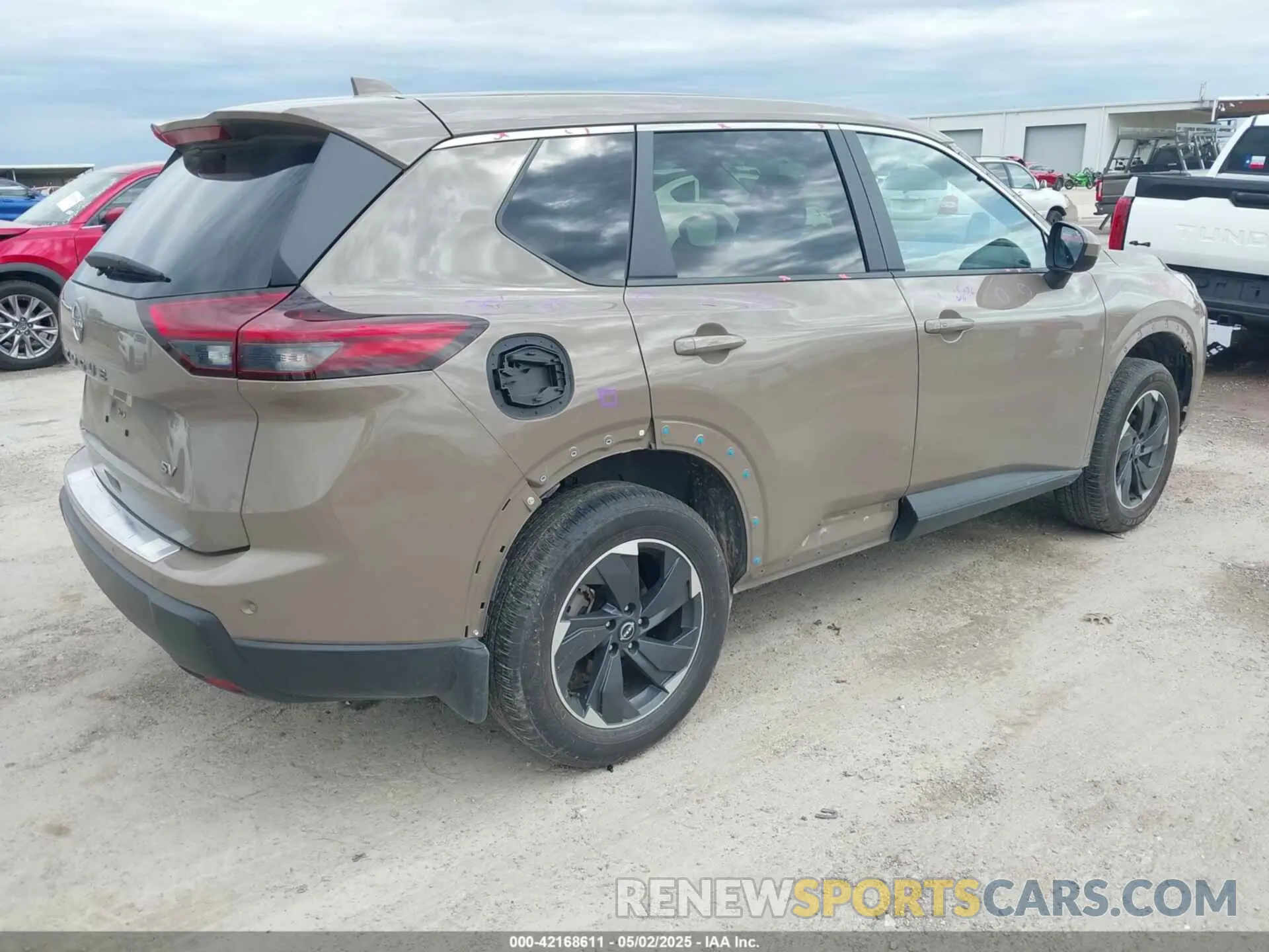 4 Photograph of a damaged car JN8BT3BA3RW355069 NISSAN ROGUE 2024