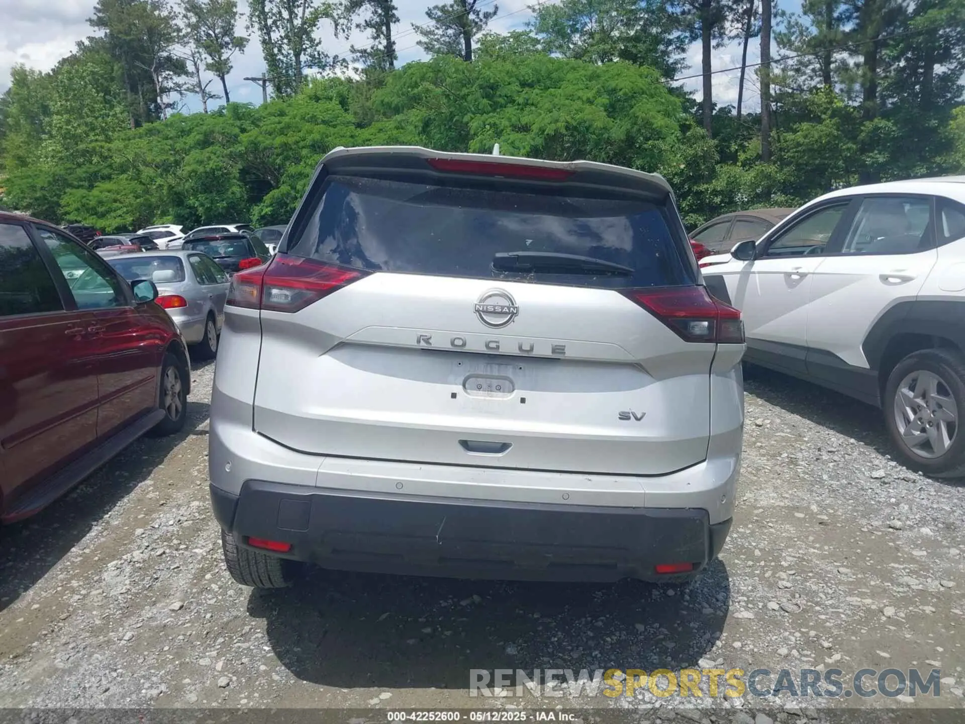 16 Photograph of a damaged car JN8BT3BA7RW350411 NISSAN ROGUE 2024