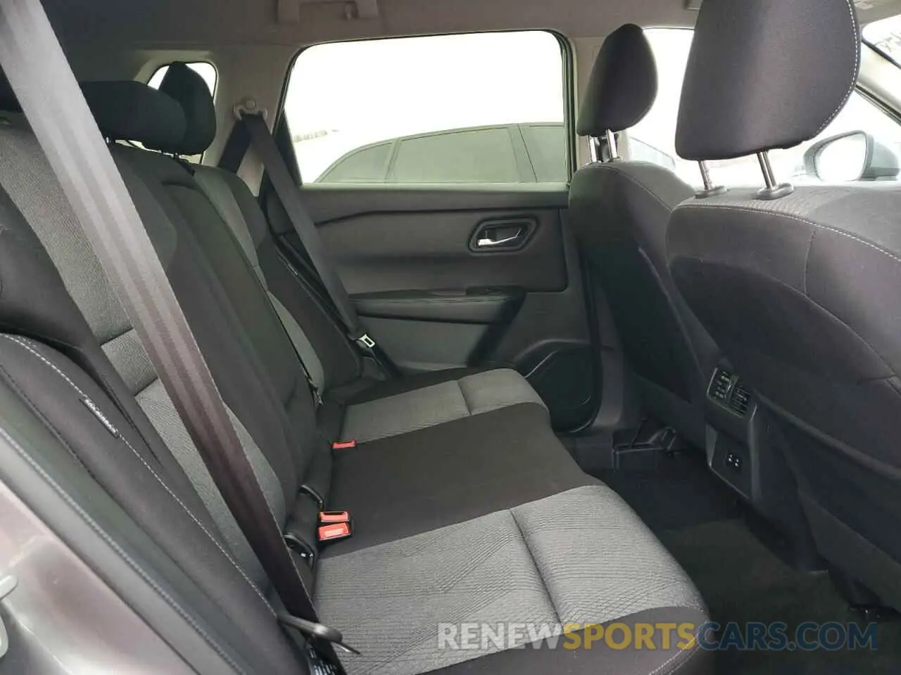 10 Photograph of a damaged car JN8BT3BA7RW351199 NISSAN ROGUE 2024