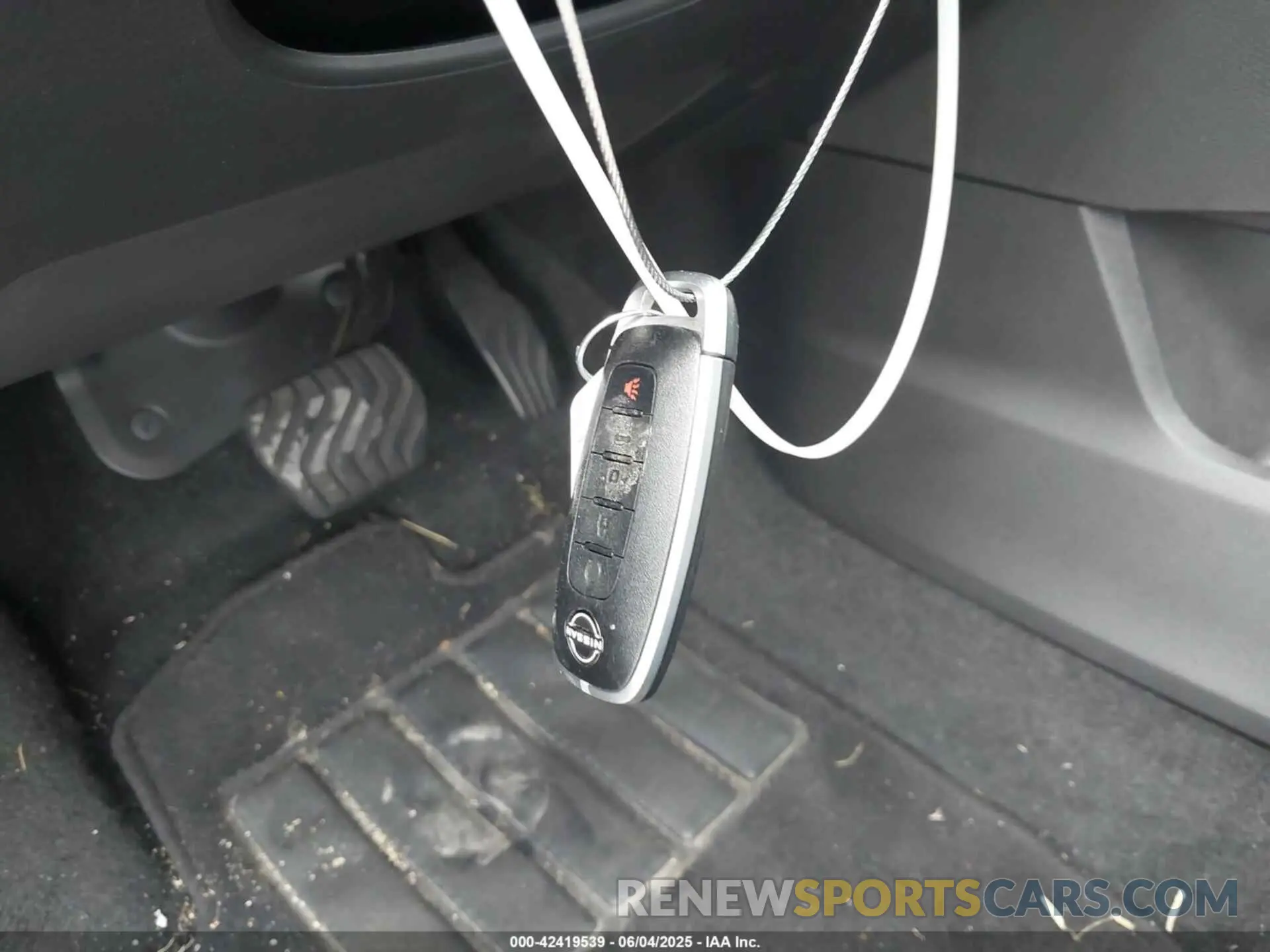 11 Photograph of a damaged car JN8BT3BA8RW357061 NISSAN ROGUE 2024