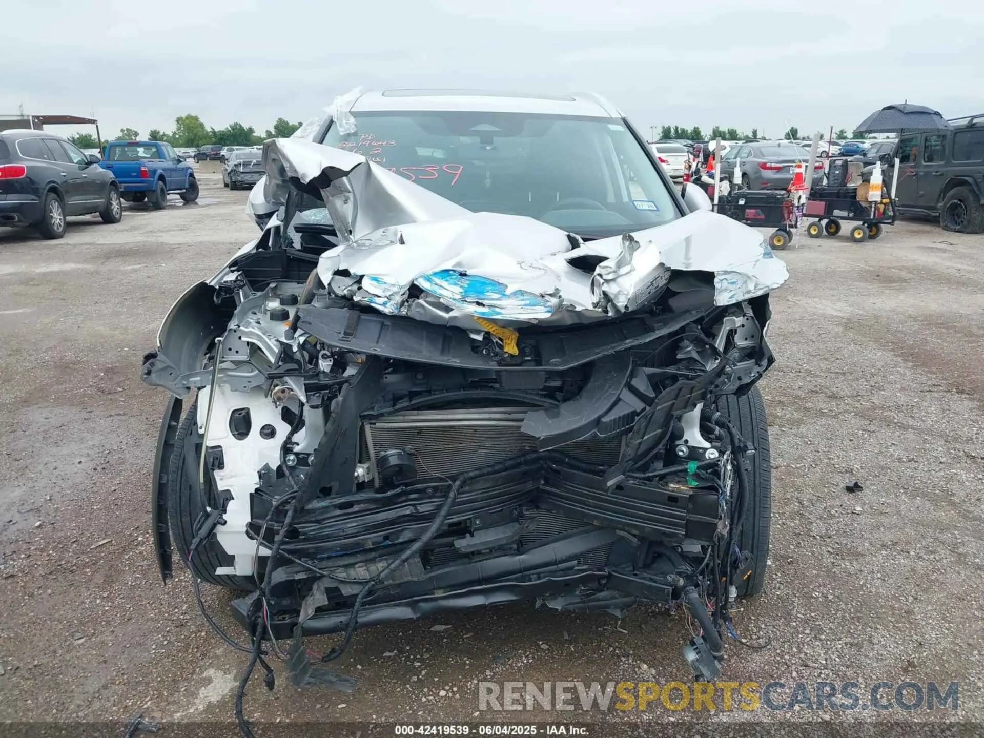 13 Photograph of a damaged car JN8BT3BA8RW357061 NISSAN ROGUE 2024
