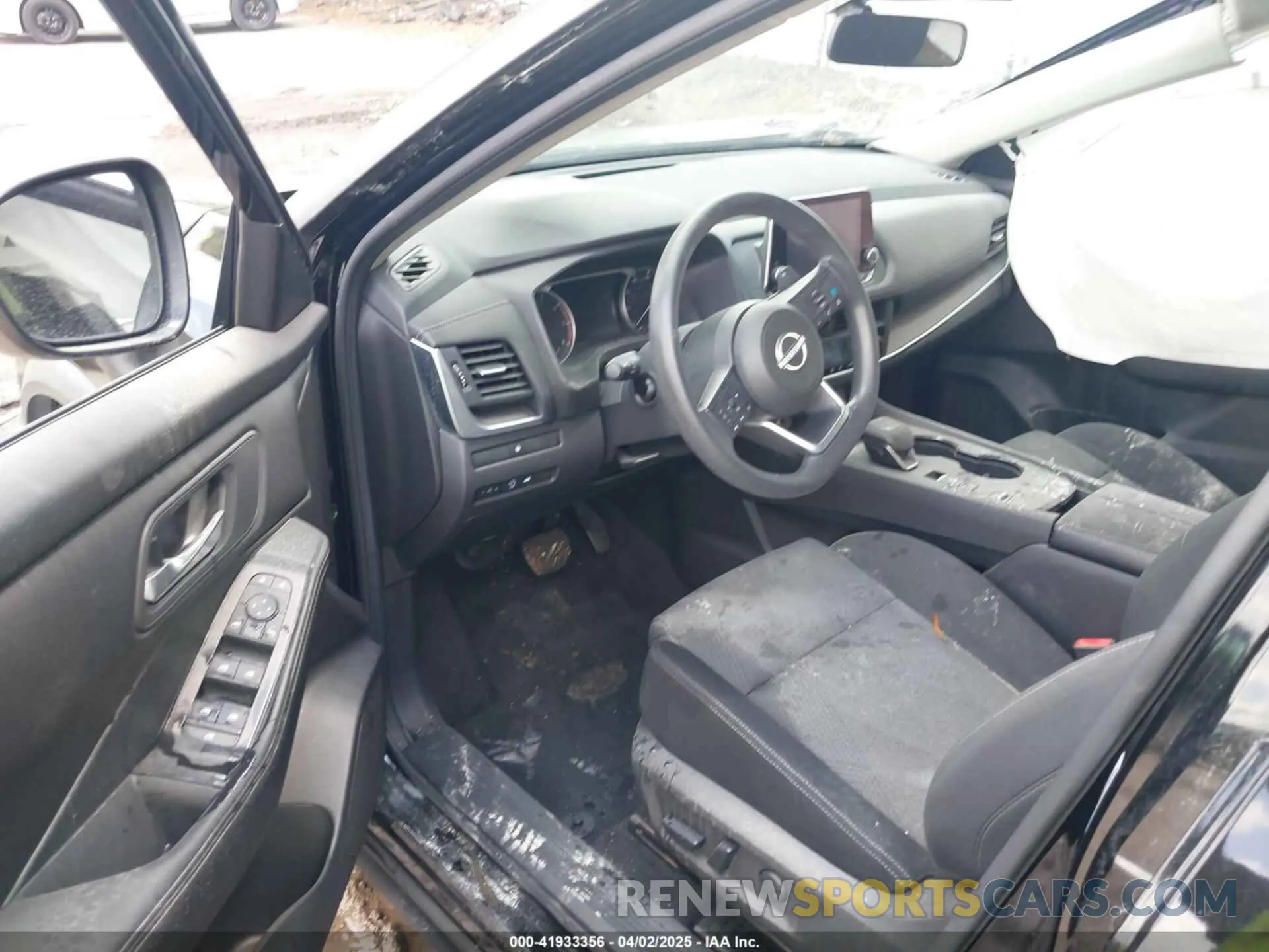 5 Photograph of a damaged car JN8BT3BA9RW351396 NISSAN ROGUE 2024