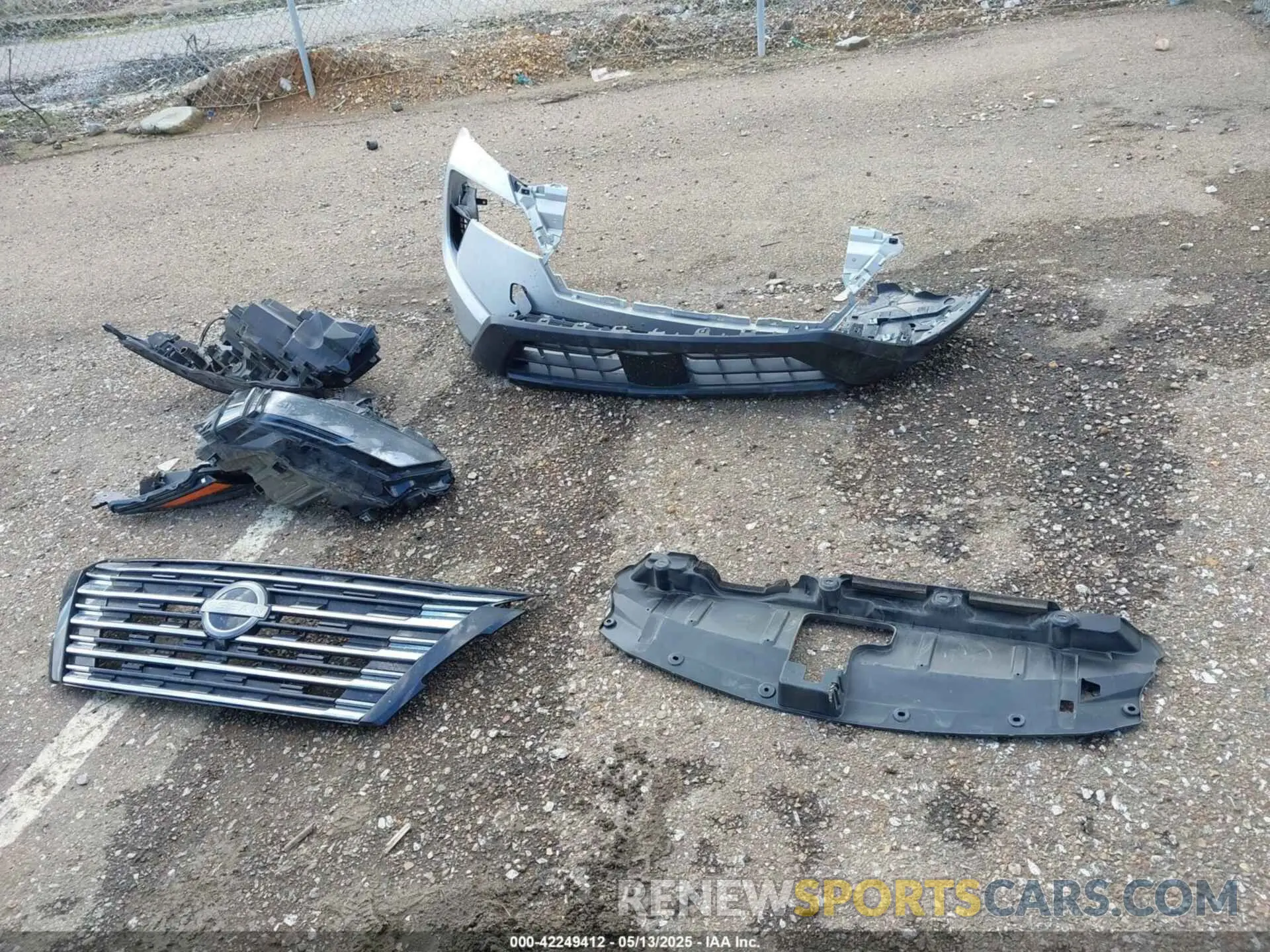 12 Photograph of a damaged car JN8BT3BB0RW432456 NISSAN ROGUE 2024