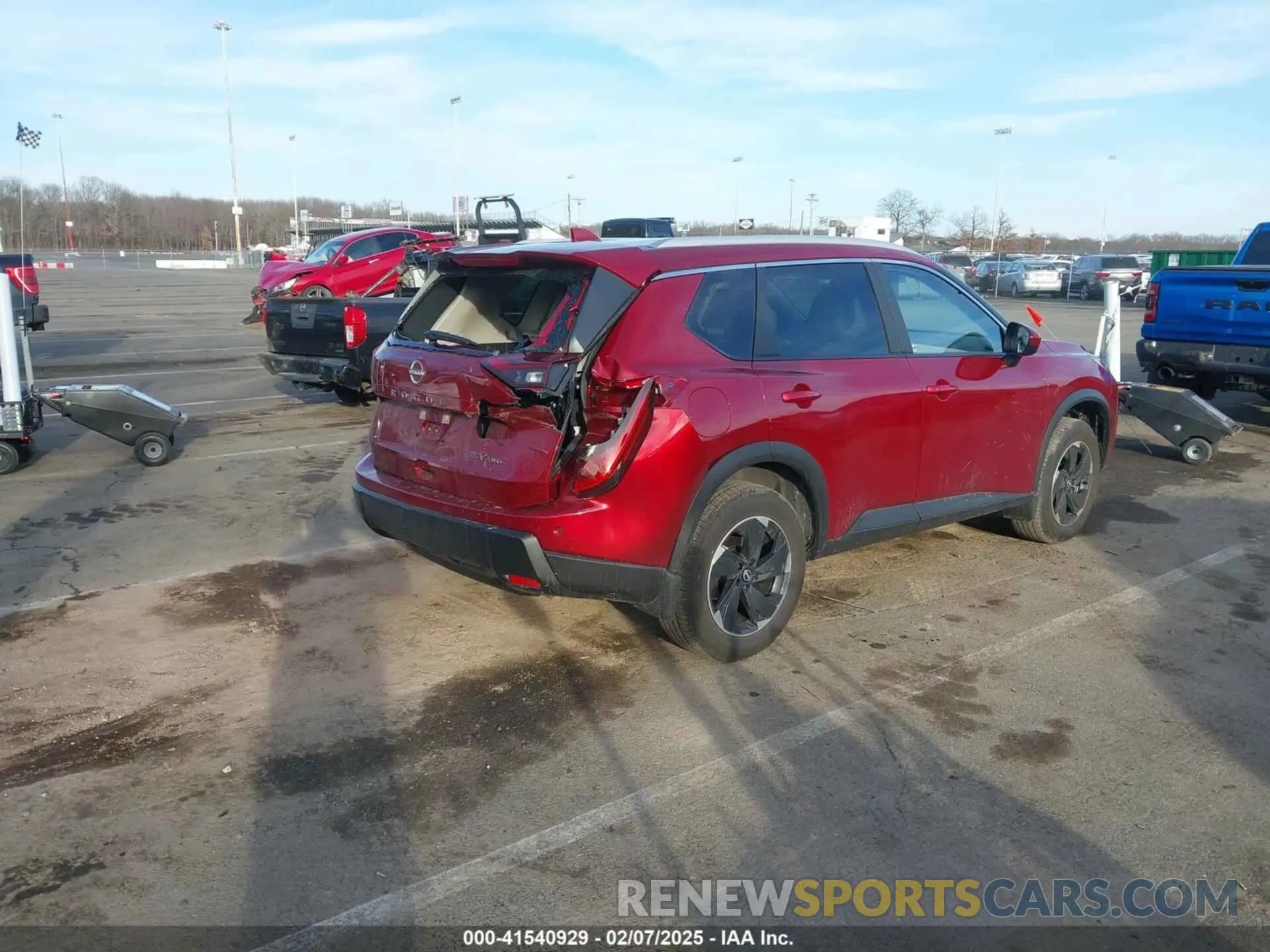 4 Photograph of a damaged car JN8BT3BB2RW184386 NISSAN ROGUE 2024