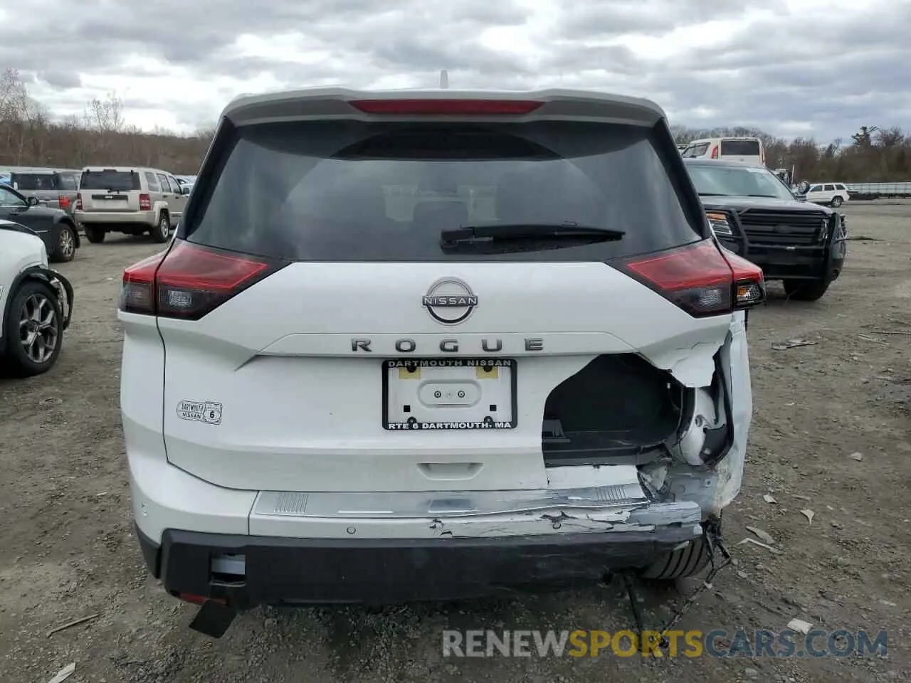 6 Photograph of a damaged car JN8BT3BB4RW422805 NISSAN ROGUE 2024
