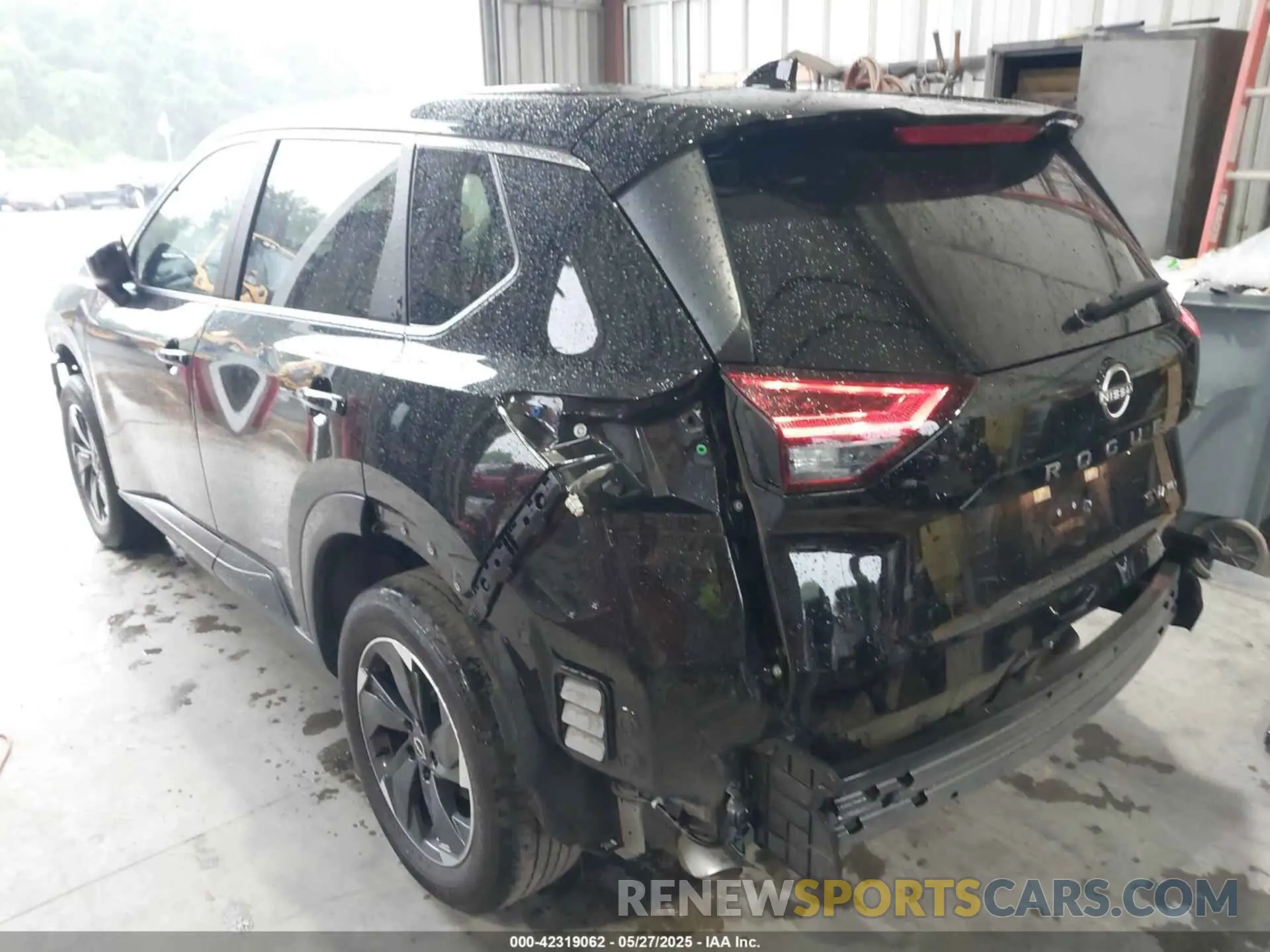 3 Photograph of a damaged car JN8BT3BB5RW425387 NISSAN ROGUE 2024