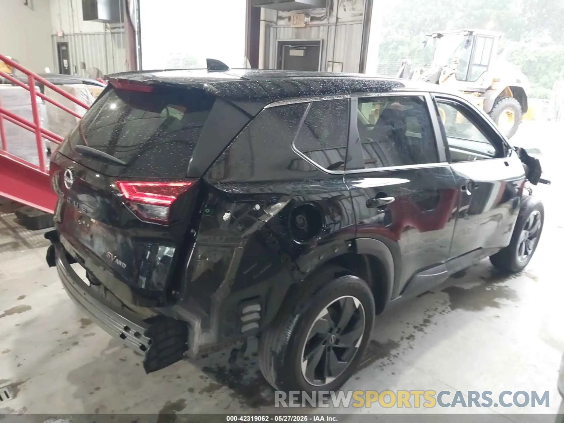4 Photograph of a damaged car JN8BT3BB5RW425387 NISSAN ROGUE 2024