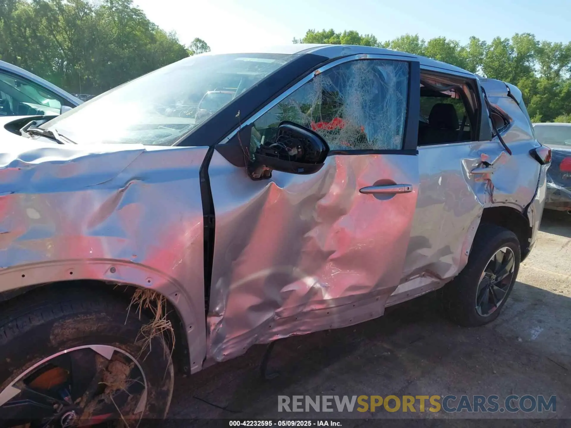 6 Photograph of a damaged car JN8BT3BB5RW425437 NISSAN ROGUE 2024