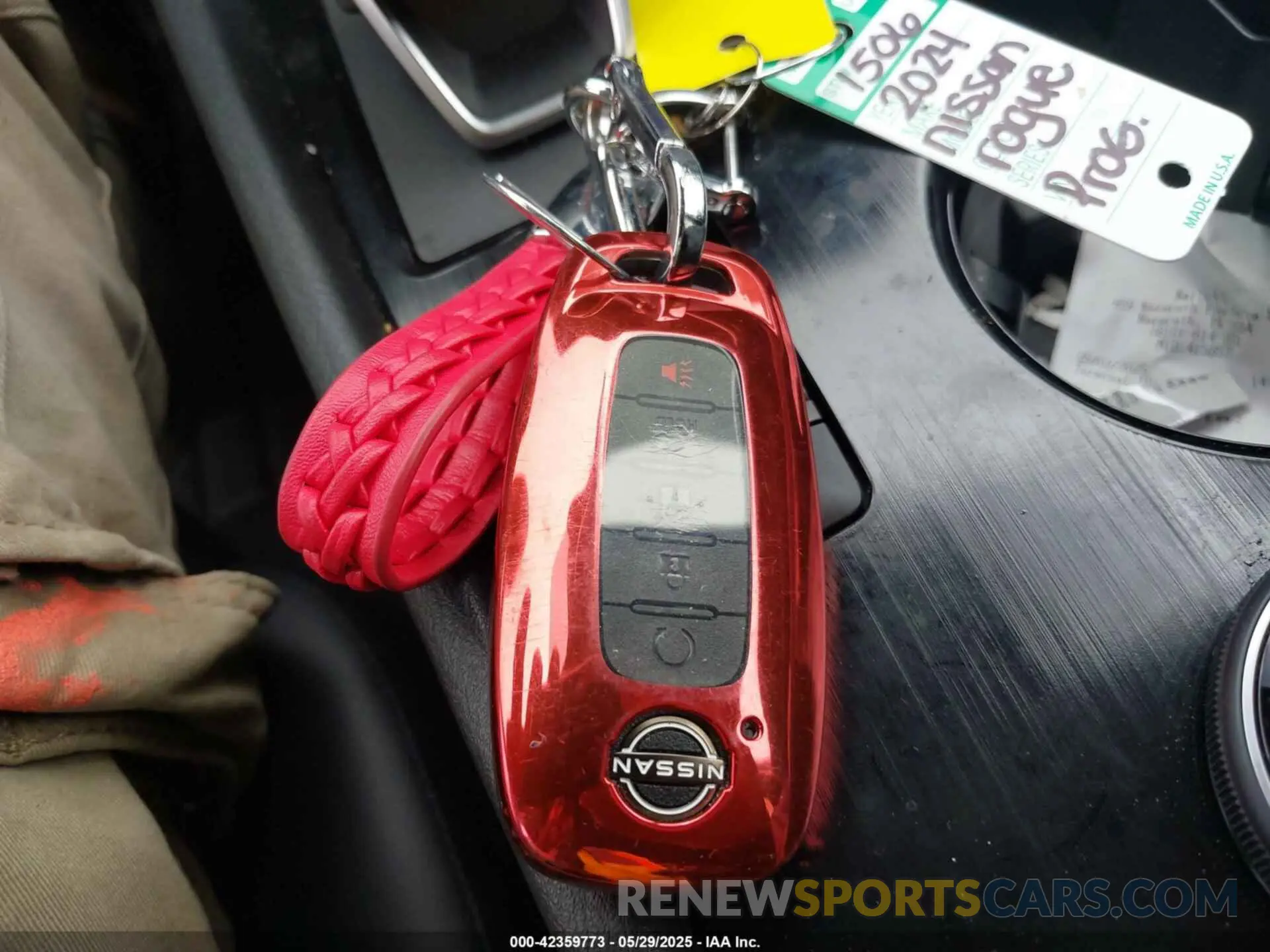 11 Photograph of a damaged car JN8BT3BB6RW285401 NISSAN ROGUE 2024