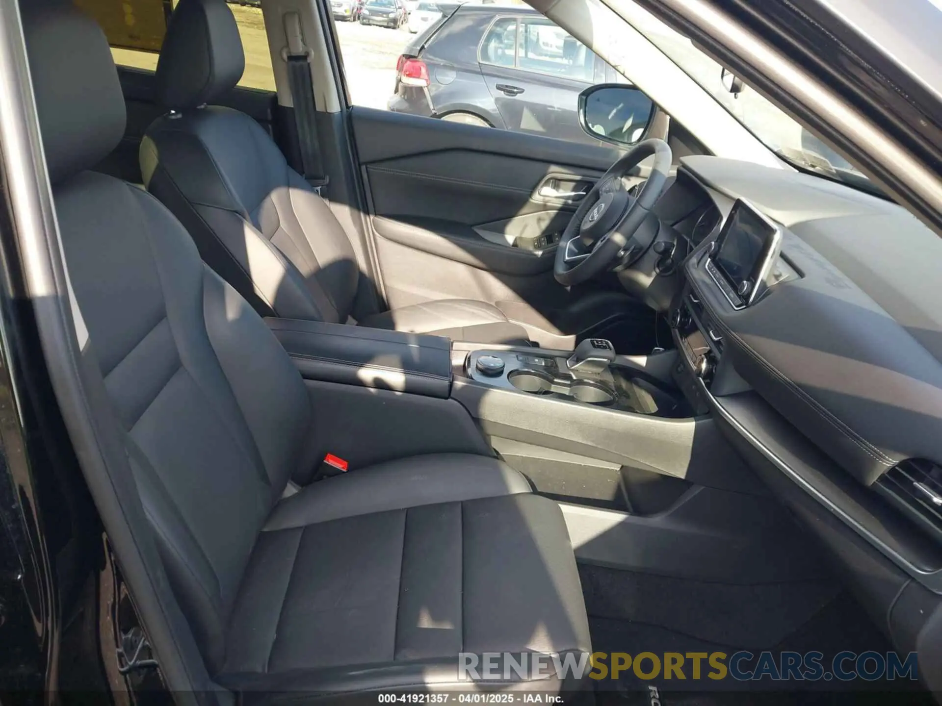 5 Photograph of a damaged car JN8BT3BB7RW181094 NISSAN ROGUE 2024