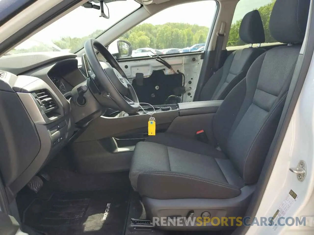 7 Photograph of a damaged car JN8BT3BB8RW184070 NISSAN ROGUE 2024