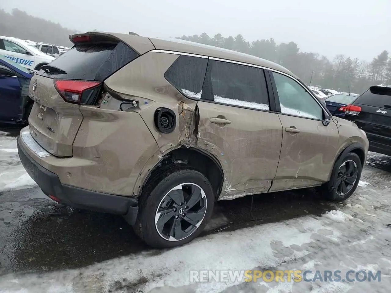 3 Photograph of a damaged car JN8BT3BB8RW445875 NISSAN ROGUE 2024